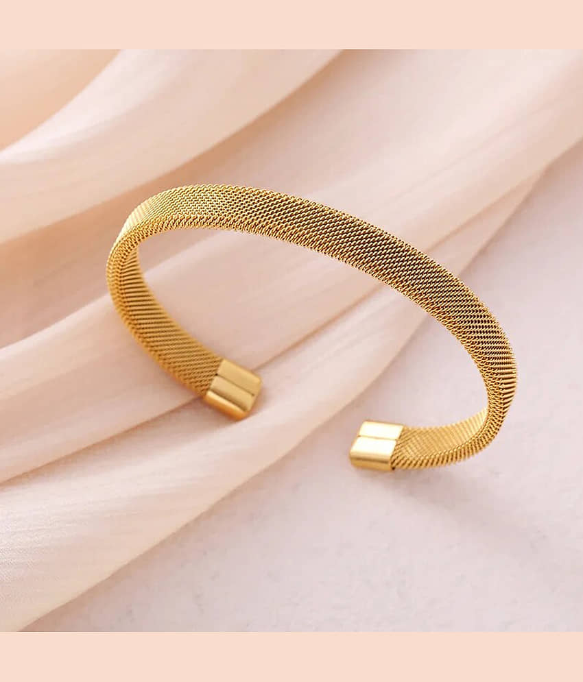 FASHION FRILL Gold Bracelet ( Pack of 1 ) - Bangles & Bracelets | Buy online on ZillyBuy