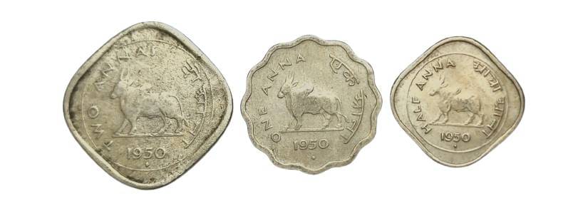 Rare 1950 Year 2 Anaa , 1 Anna and Half Anna Bull Coins Set Rare 1950 Year 2 Anaa , 1 Anna and Half Anna Bull Coins Set