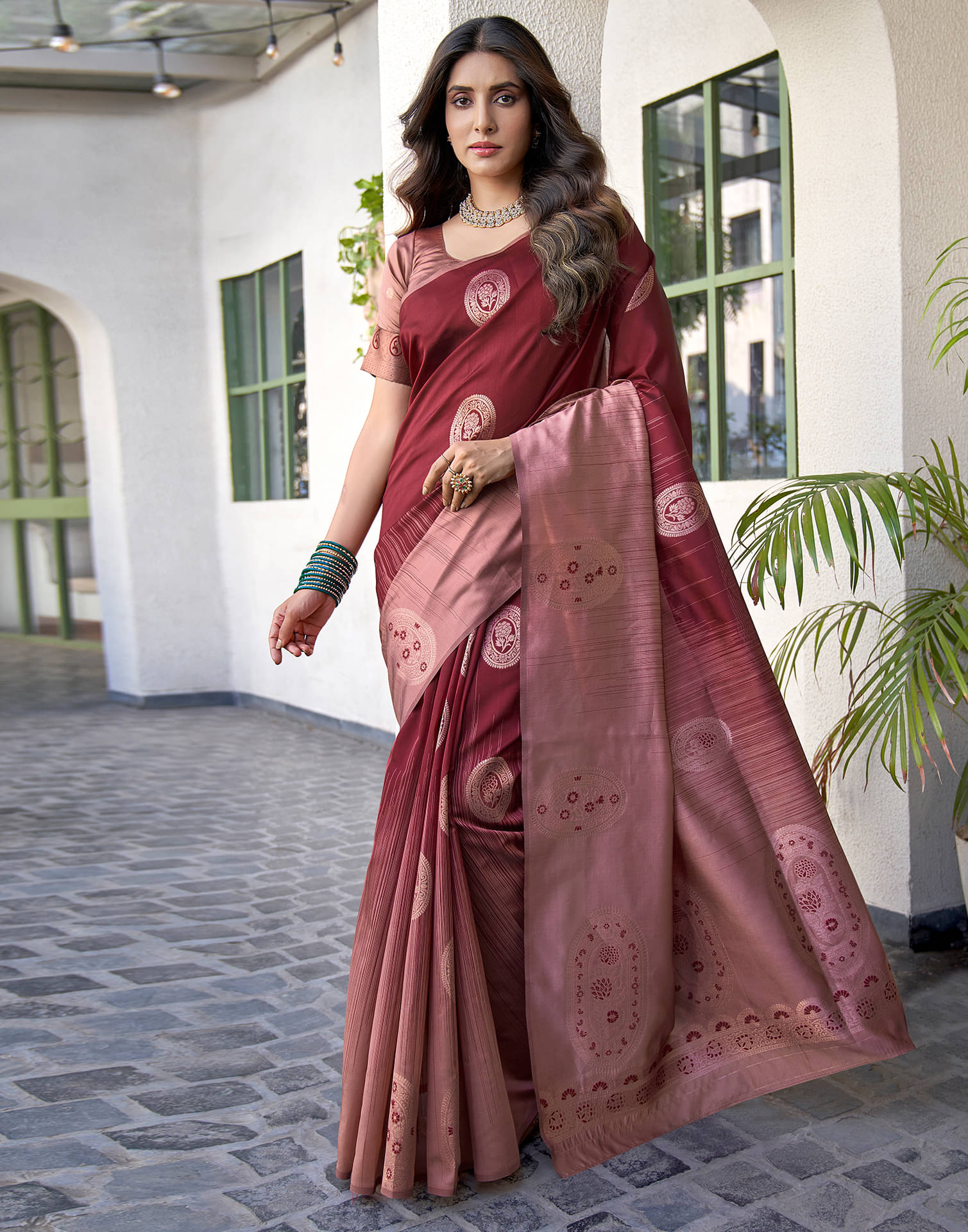 Samah Silk Blend Self Design Saree With Unstitched Blouse Piece ( Maroon )     			Samah Silk Blend Self Design Saree With Unstitched Blouse Piece ( Maroon )