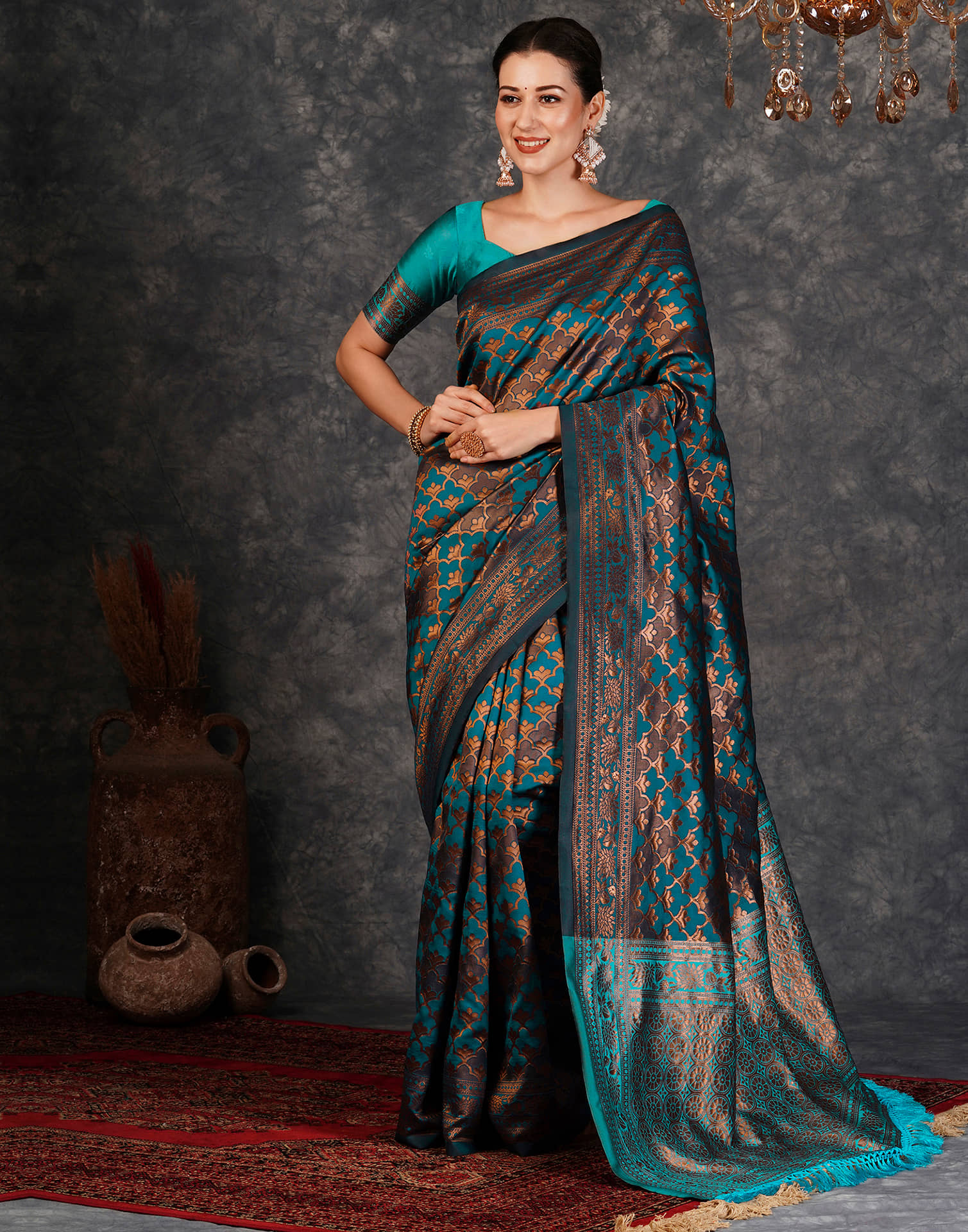 Samah Silk Woven Saree With Unstitched Blouse Piece ( Rama ) - Sarees | Buy online on ZillyBuy