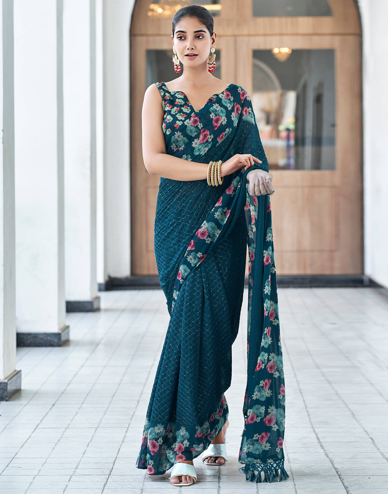Satrani Georgette Embroidered Saree With Unstitched Blouse Piece ( Rama ) Satrani Georgette Embroidered Saree With Unstitched Blouse Piece ( Rama )