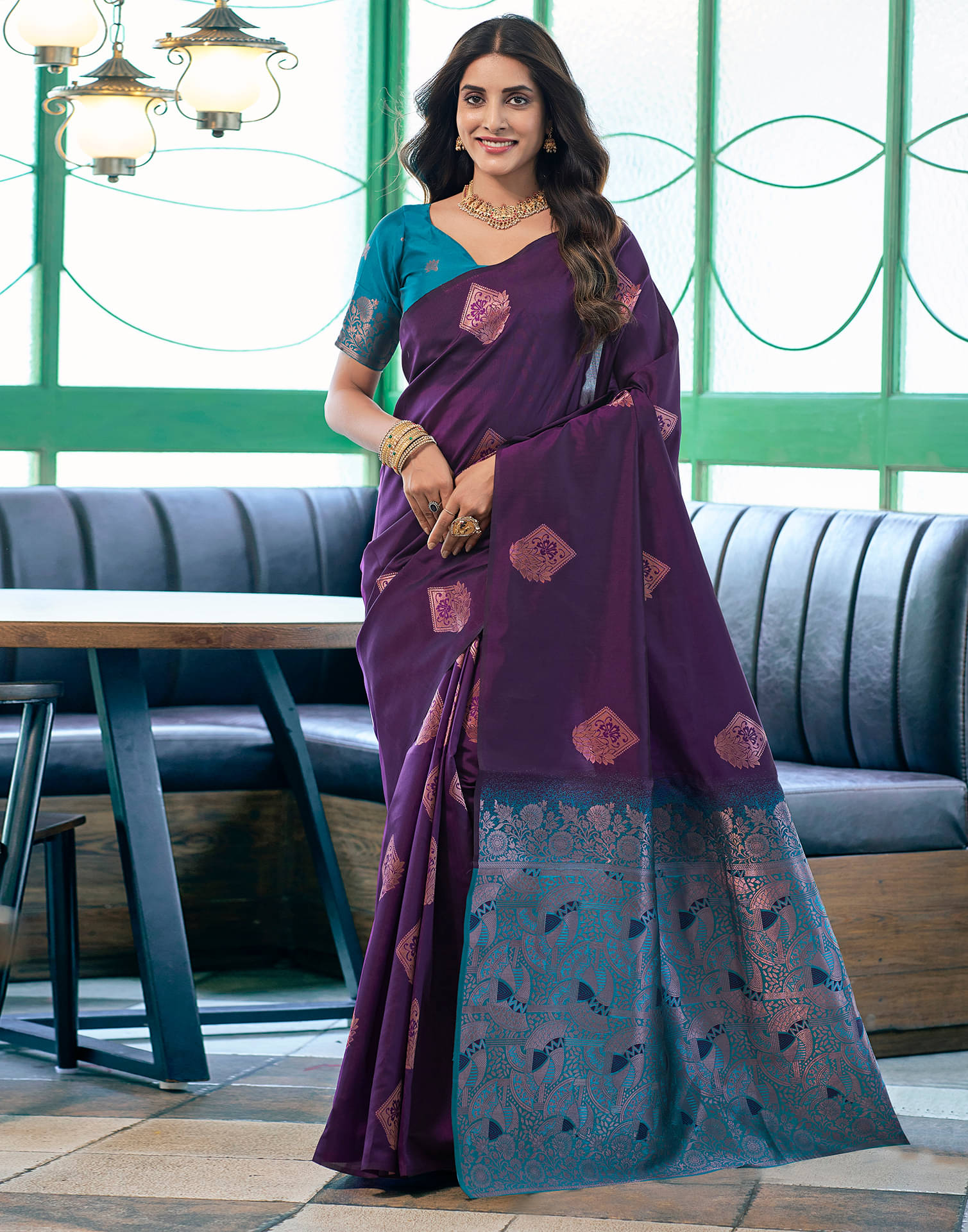     			Satrani Silk Blend Woven Saree With Unstitched Blouse Piece ( Purple )