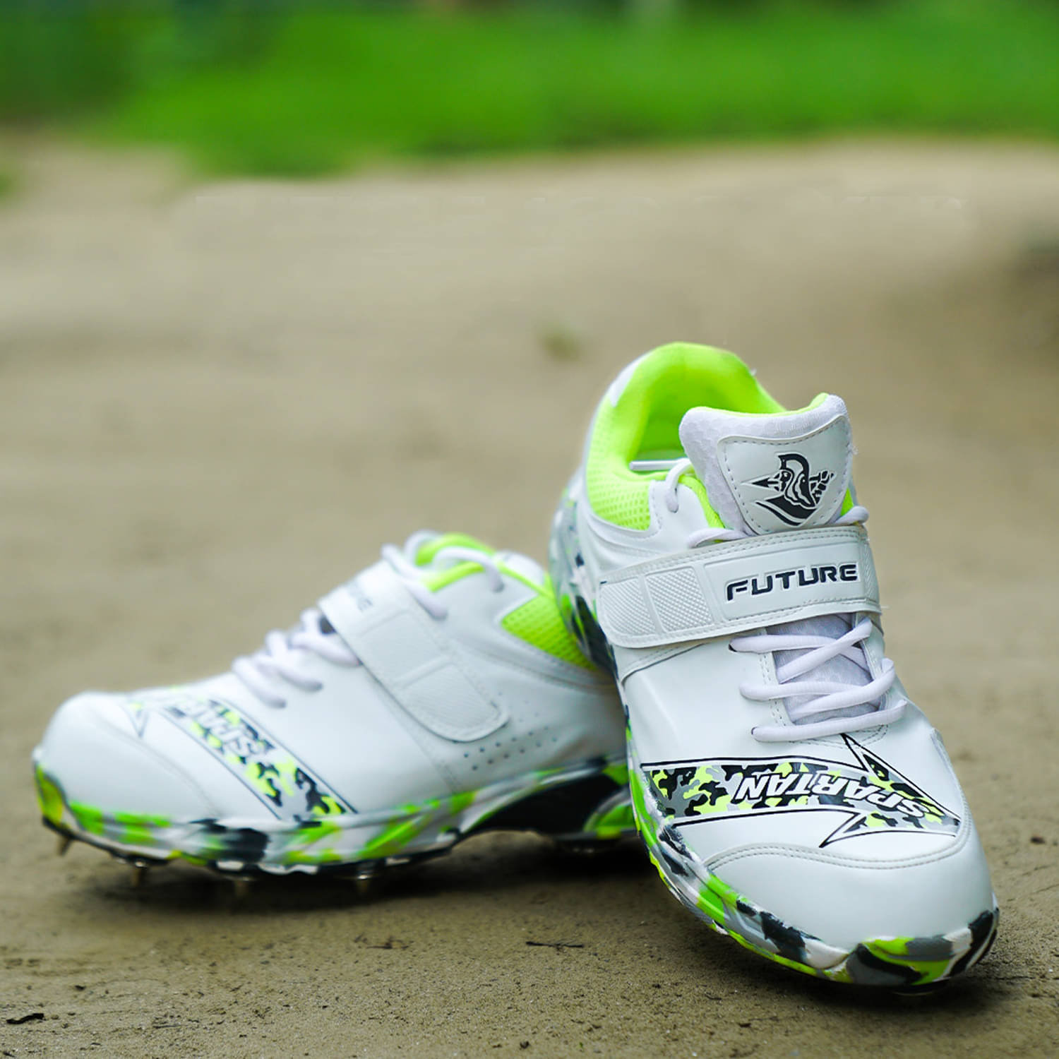     			Spartan Spartan Future 100 White Cricket Shoes