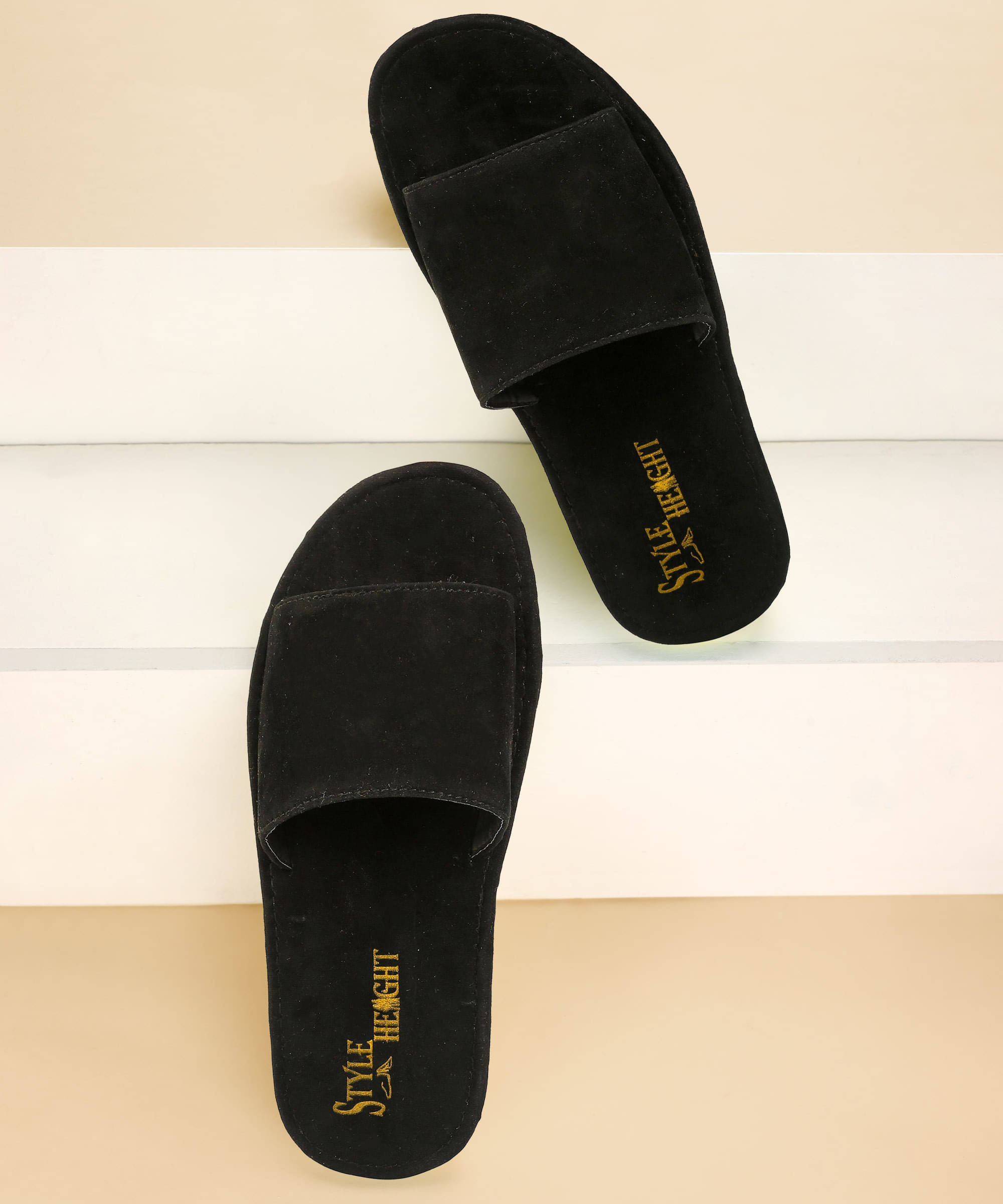     			Style Height Black Men's Fur Slipper