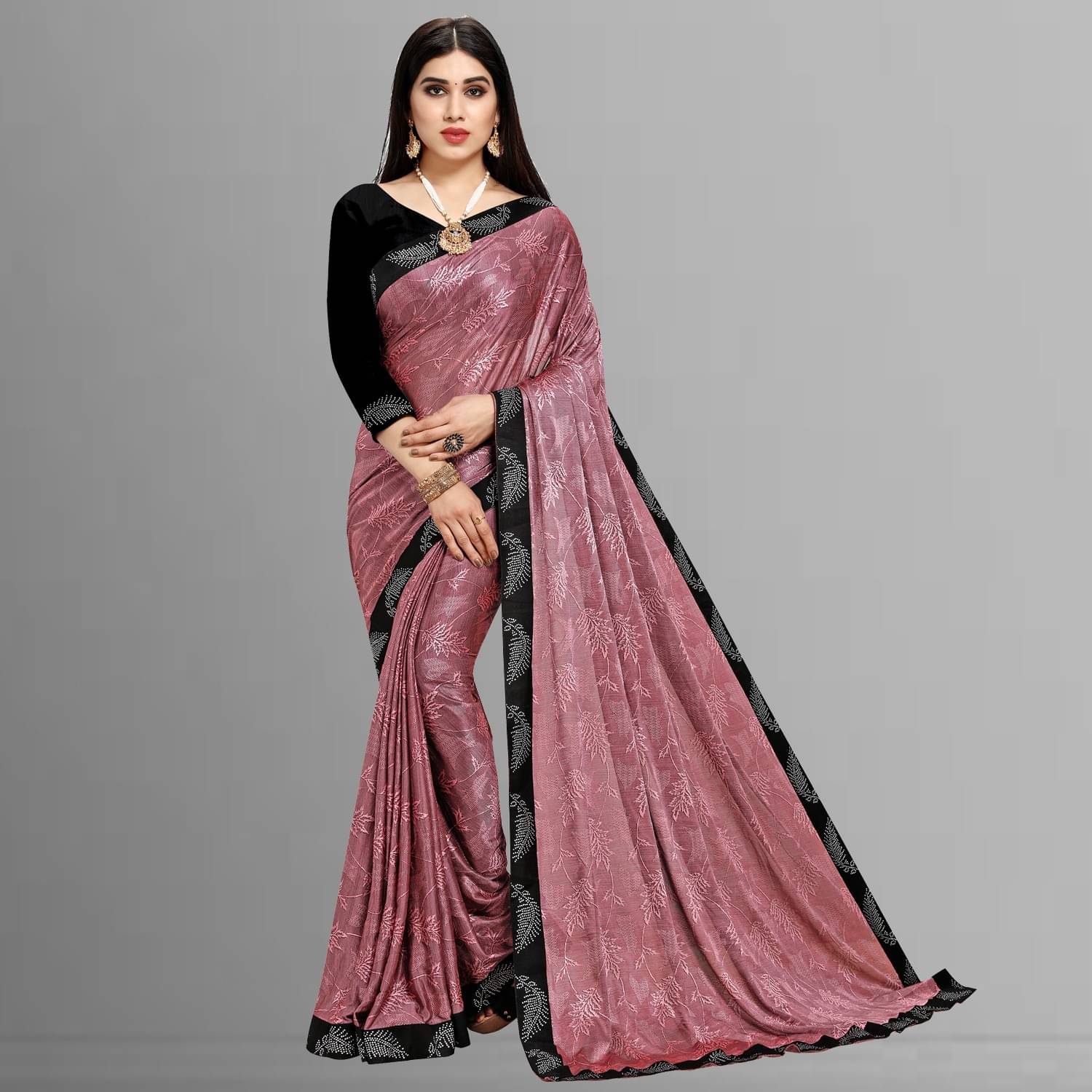     			Vkaran Net Cut Outs Saree With Unstitched Blouse Piece ( Pink )