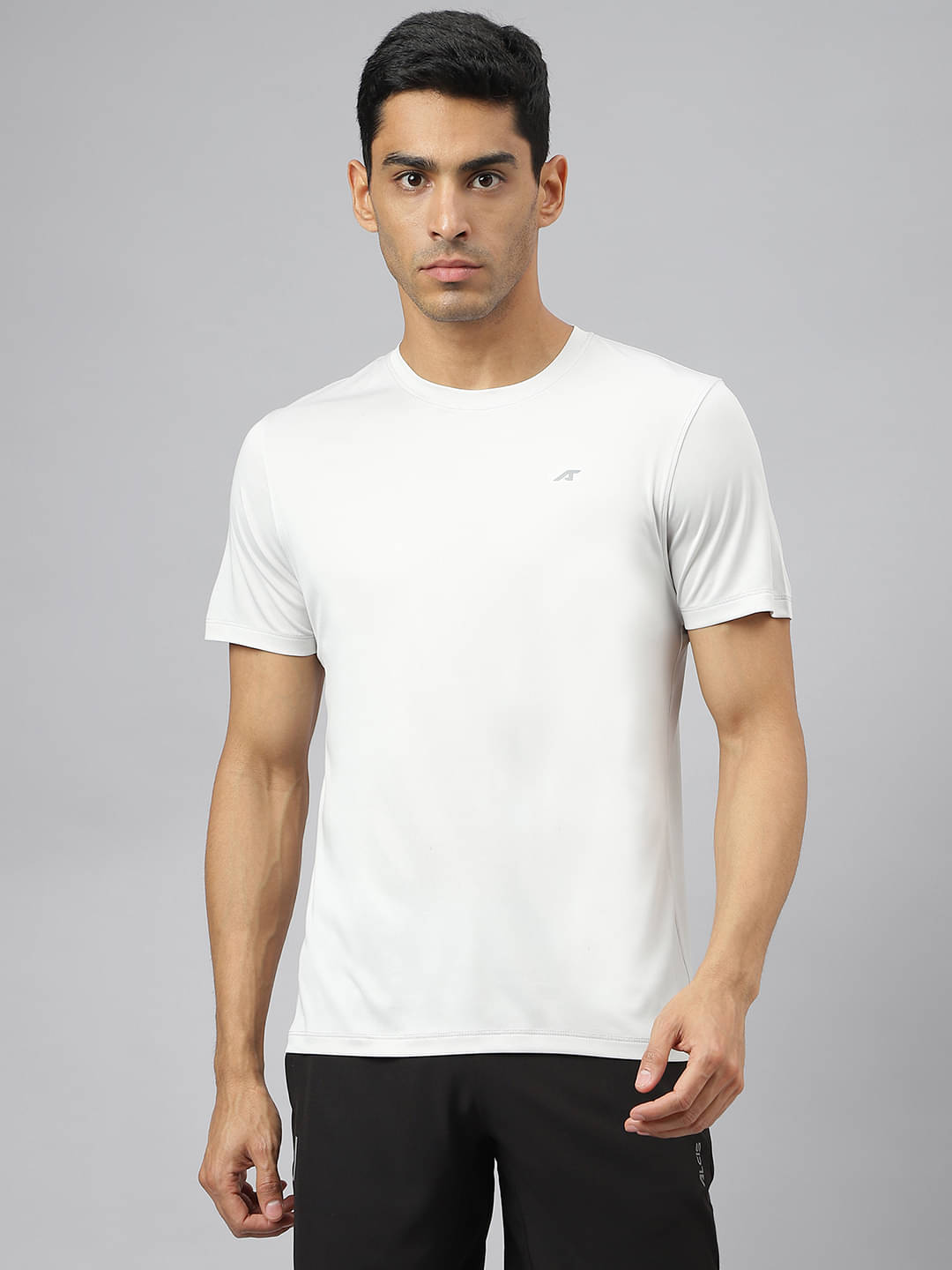     			Alcis White Polyester Slim Fit Men's Sports T-Shirt ( Pack of 1 )