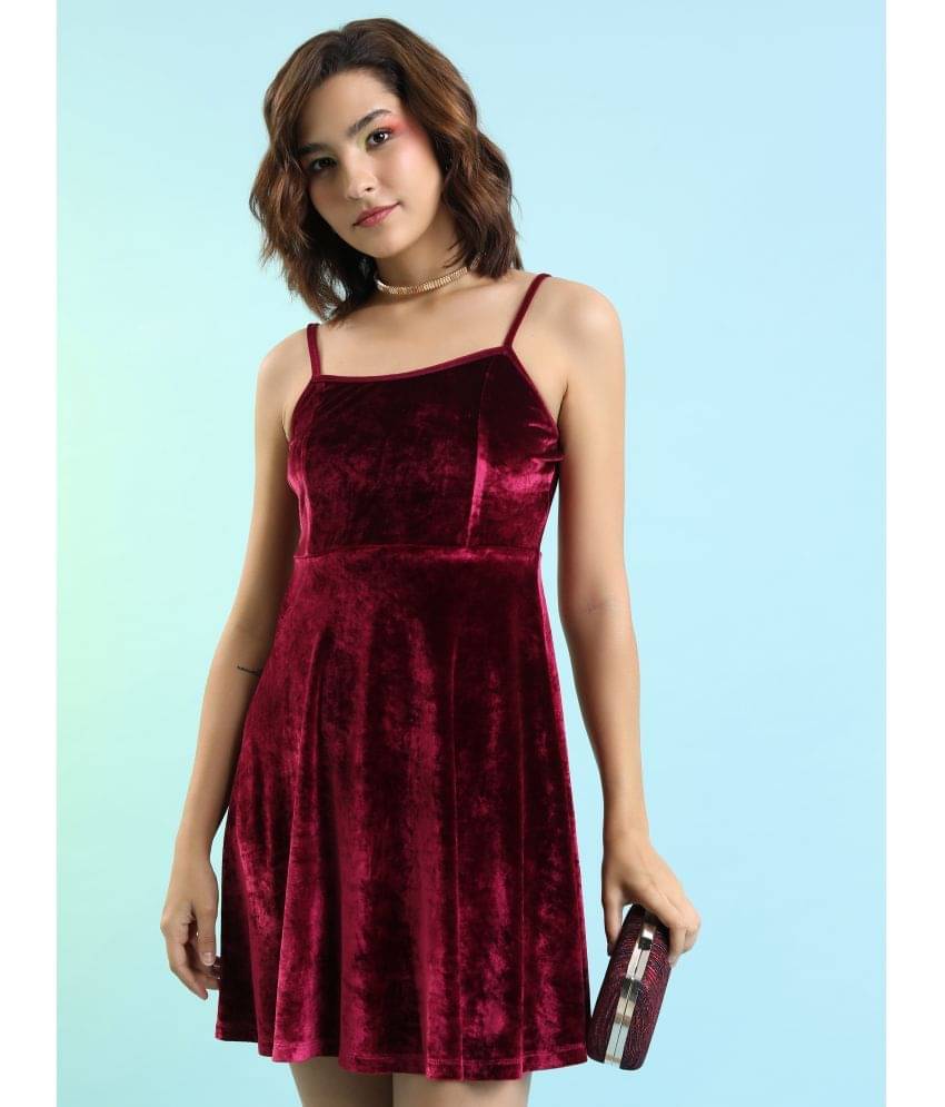 Ketch Polyester Blend Solid Mini Women's Fit & Flare Dress - Red ( Pack of 1 ) Ketch Polyester Blend Solid Mini Women's Fit & Flare Dress - Red ( Pack of 1 )