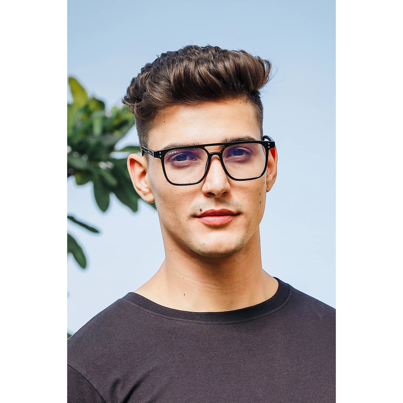     			RESIST EYEWEAR Black Square Sunglasses ( Pack of 1 )