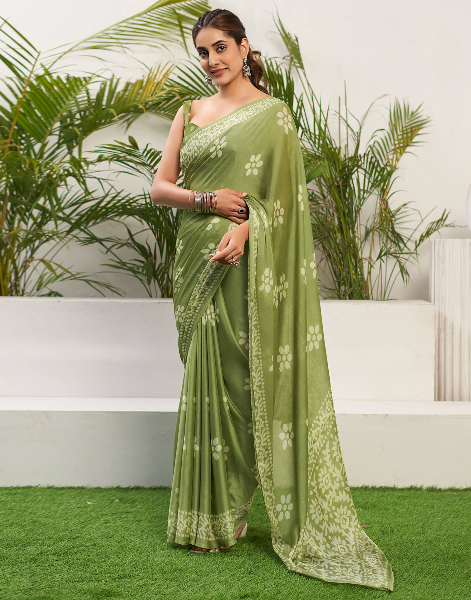 Samah Chiffon Printed Saree With Unstitched Blouse Piece ( Pink ) - Sarees | Buy online on ZillyBuy