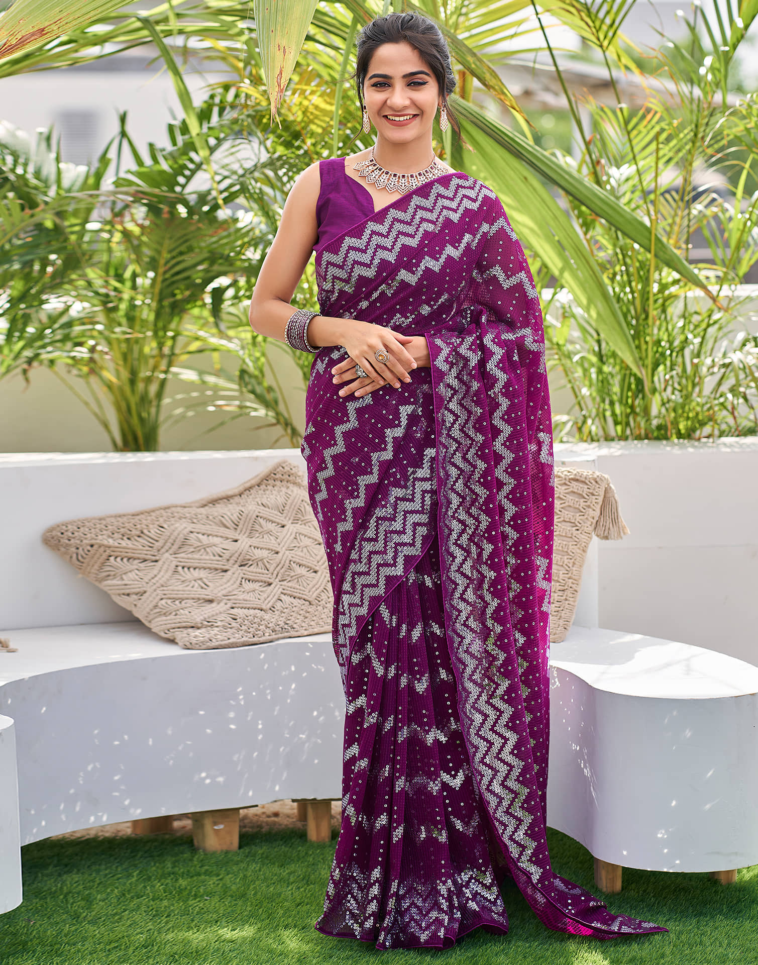 Samah Georgette Embellished Saree With Unstitched Blouse Piece ( Purple ) - Sarees | Buy online on ZillyBuy
