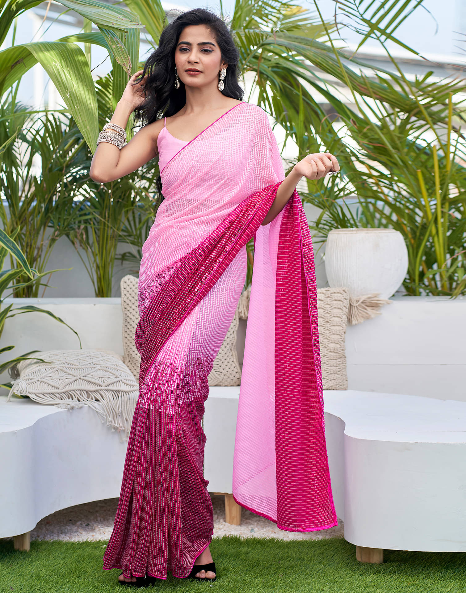     			Satrani Georgette Embellished Saree With Unstitched Blouse Piece ( Pink )