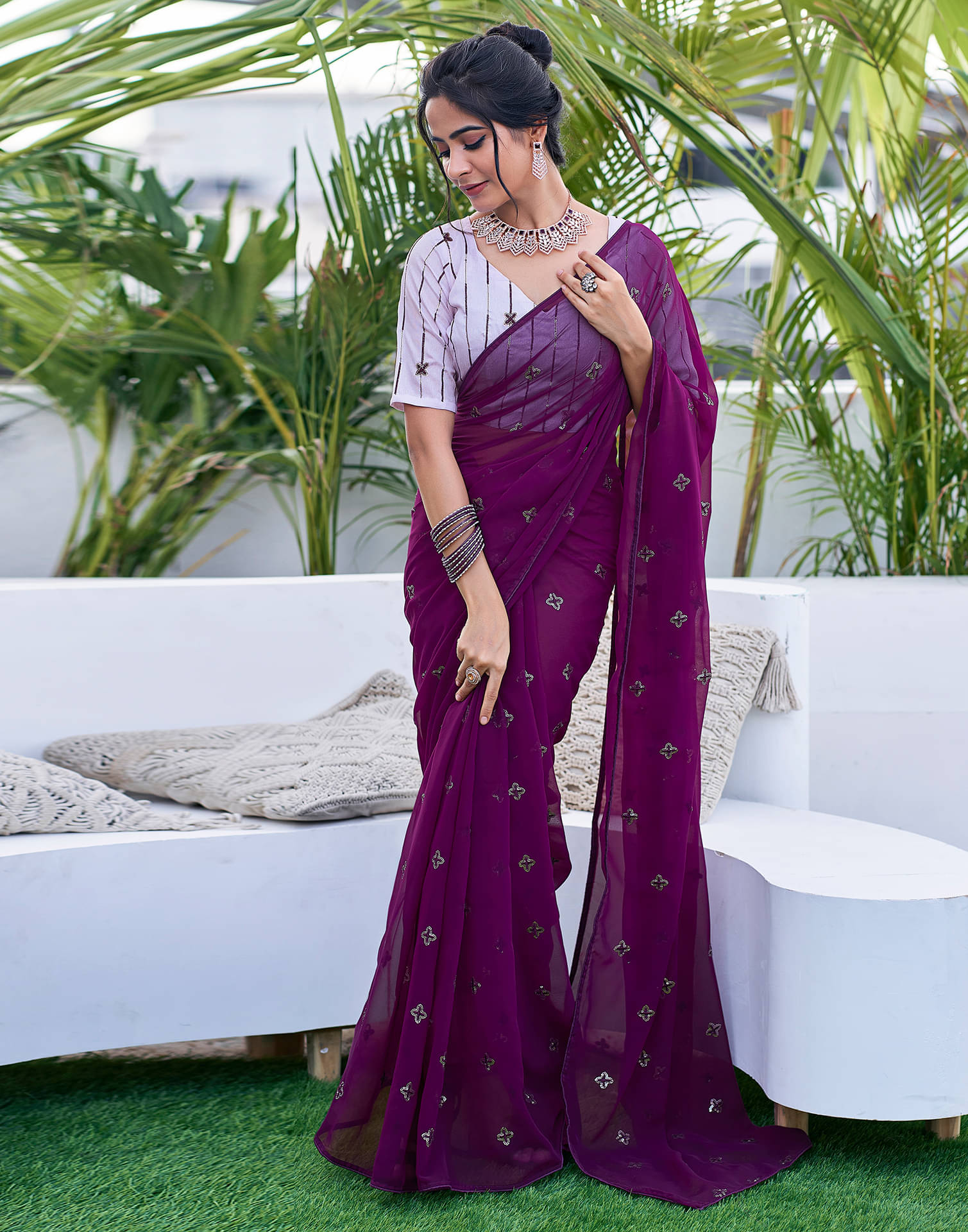     			Satrani Georgette Embellished Saree With Unstitched Blouse Piece ( Purple )
