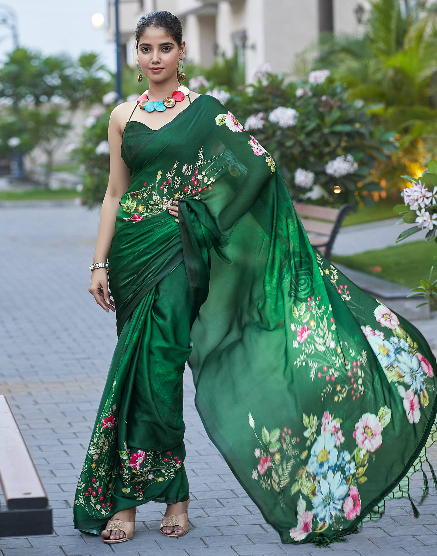 Satrani Satin Printed Saree With Unstitched Blouse Piece ( Green ) Satrani Satin Printed Saree With Unstitched Blouse Piece ( Green )