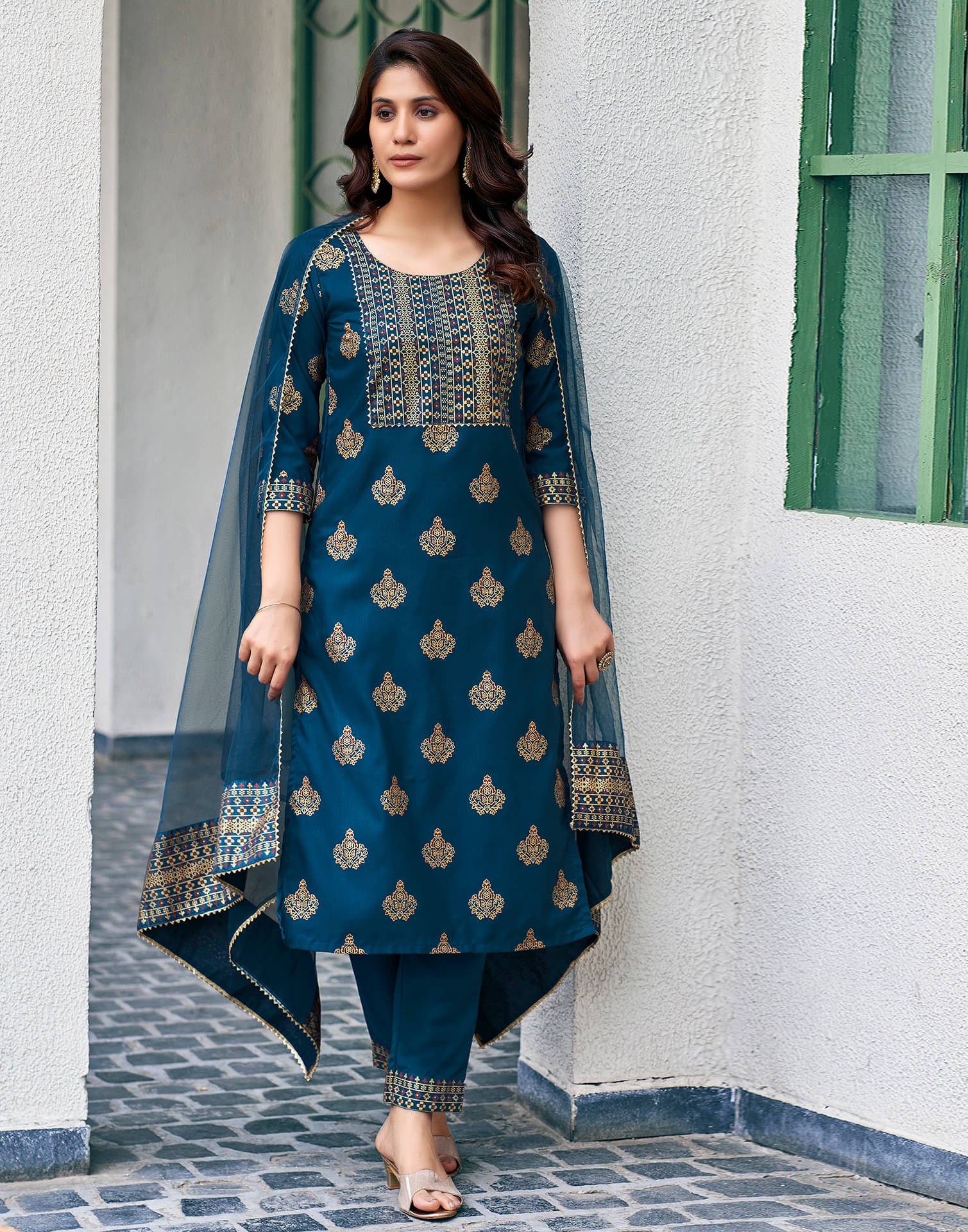 Skylee Cotton Blend Printed Kurti With Pants Women's Stitched Salwar Suit - Teal ( Pack of 1 ) Skylee Cotton Blend Printed Kurti With Pants Women's Stitched Salwar Suit - Teal ( Pack of 1 )