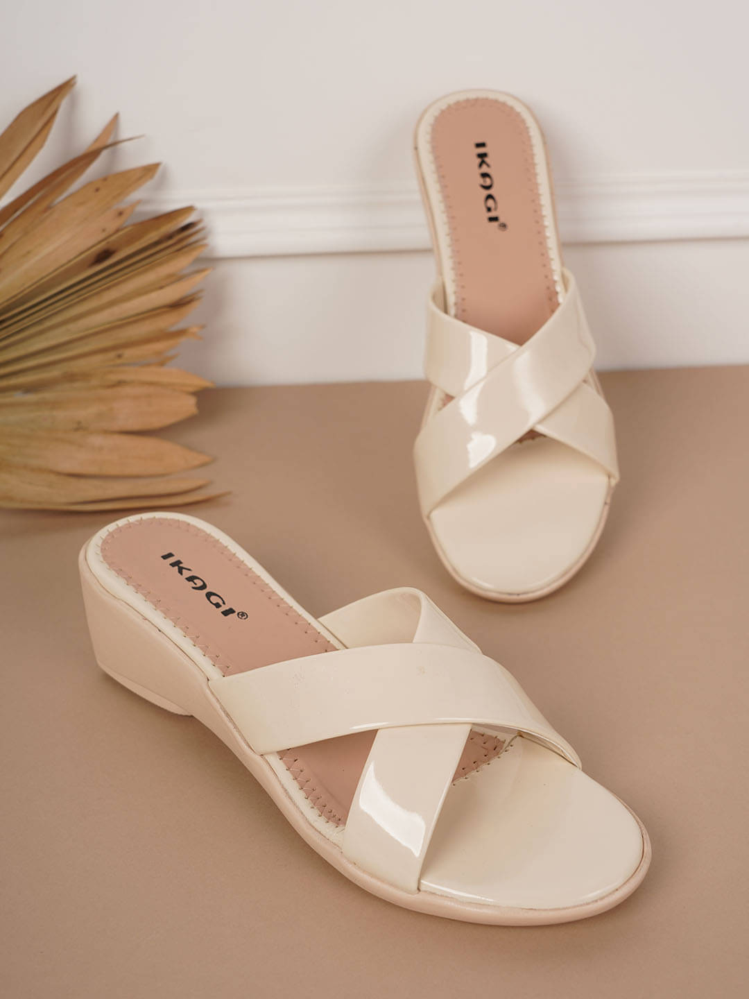     			IKAGI Off White Women's Flats