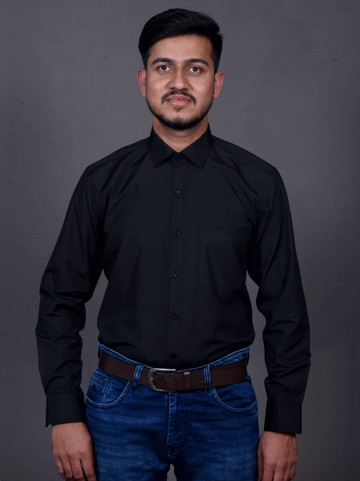    			KING'S COLLAR Cotton Blend Regular Fit Full Sleeves Men's Formal Shirt - Black ( Pack of 1 )