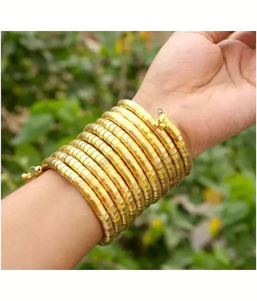 Samridhi DC Gold Bangle ( Pack of 1 ) - Bangles & Bracelets | Buy online on ZillyBuy