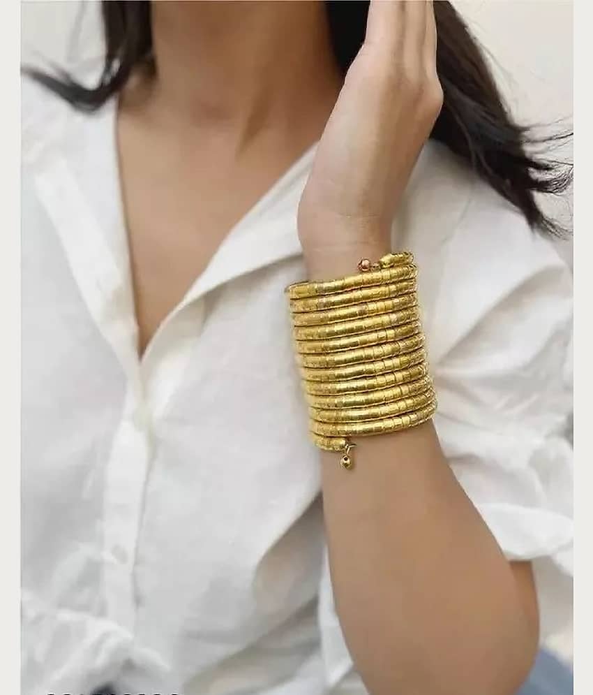 Samridhi DC Silver Bangle ( Pack of 1 ) - Bangles & Bracelets | Buy online on ZillyBuy