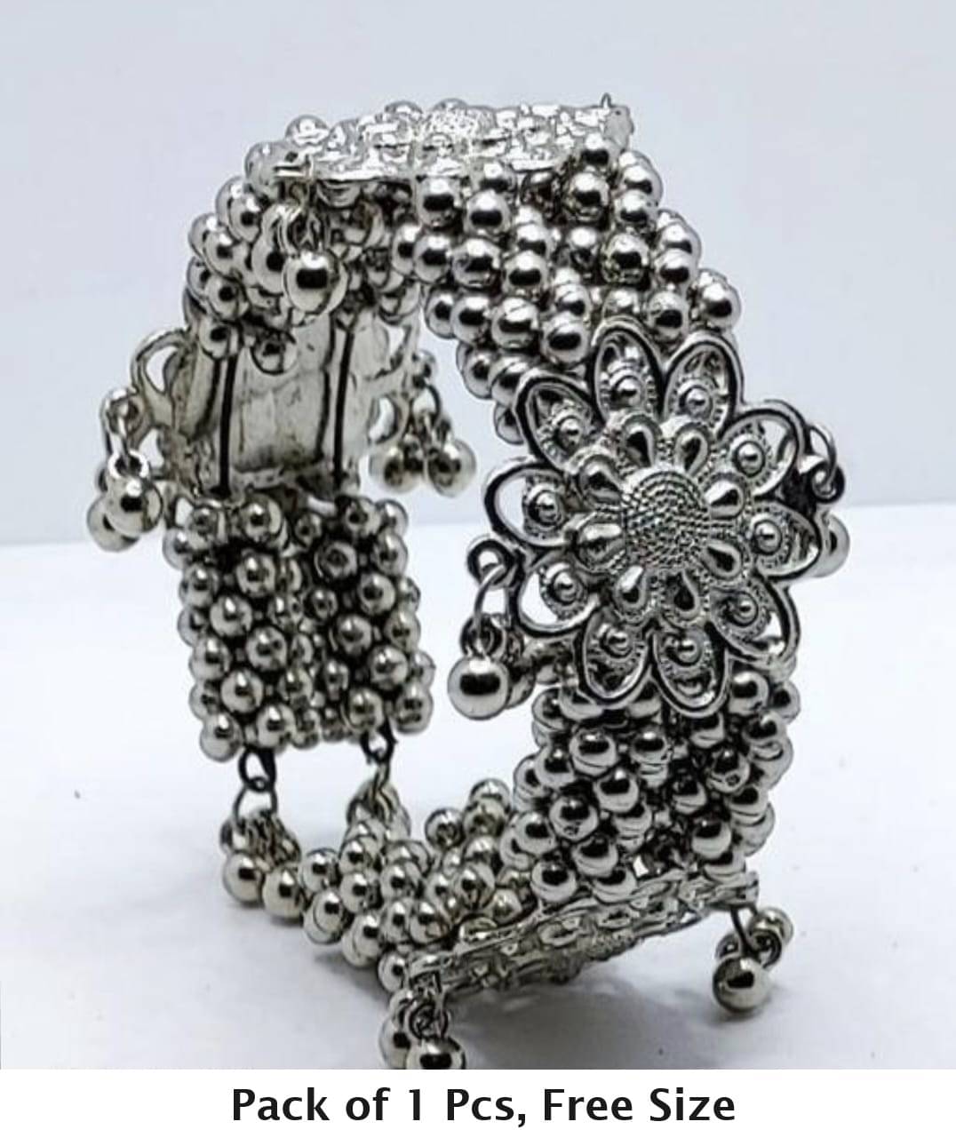     			Samridhi DC Silver Bangle ( Pack of 1 )