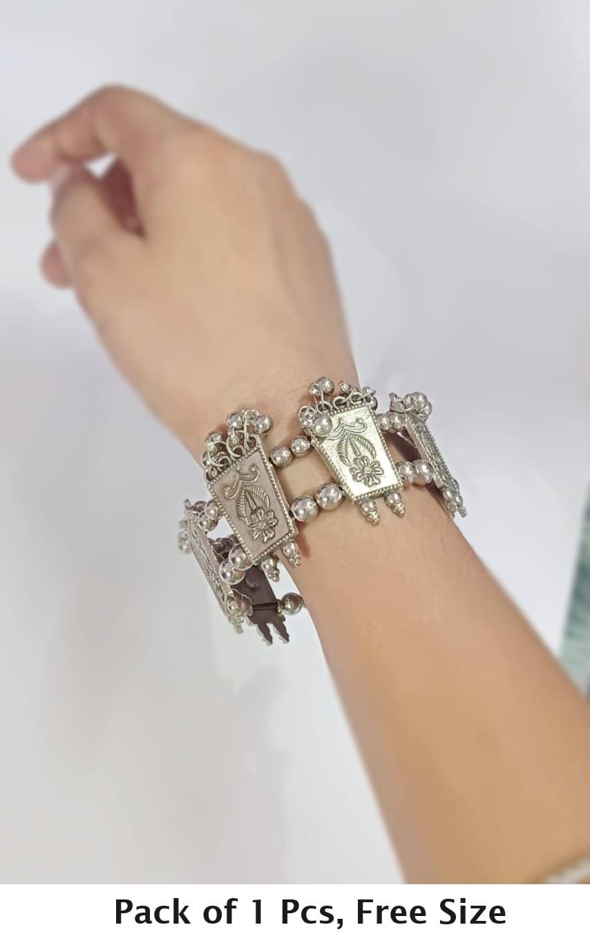 Samridhi DC Silver Bangle ( Pack of 1 ) Samridhi DC Silver Bangle ( Pack of 1 )