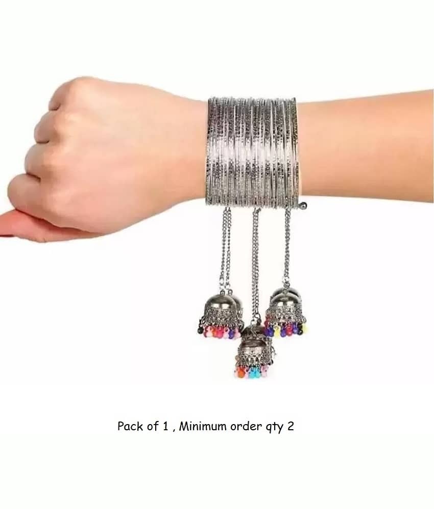 Samridhi DC Silver Bangle Set ( Pack of 1 ) - Bangles & Bracelets | Buy online on ZillyBuy