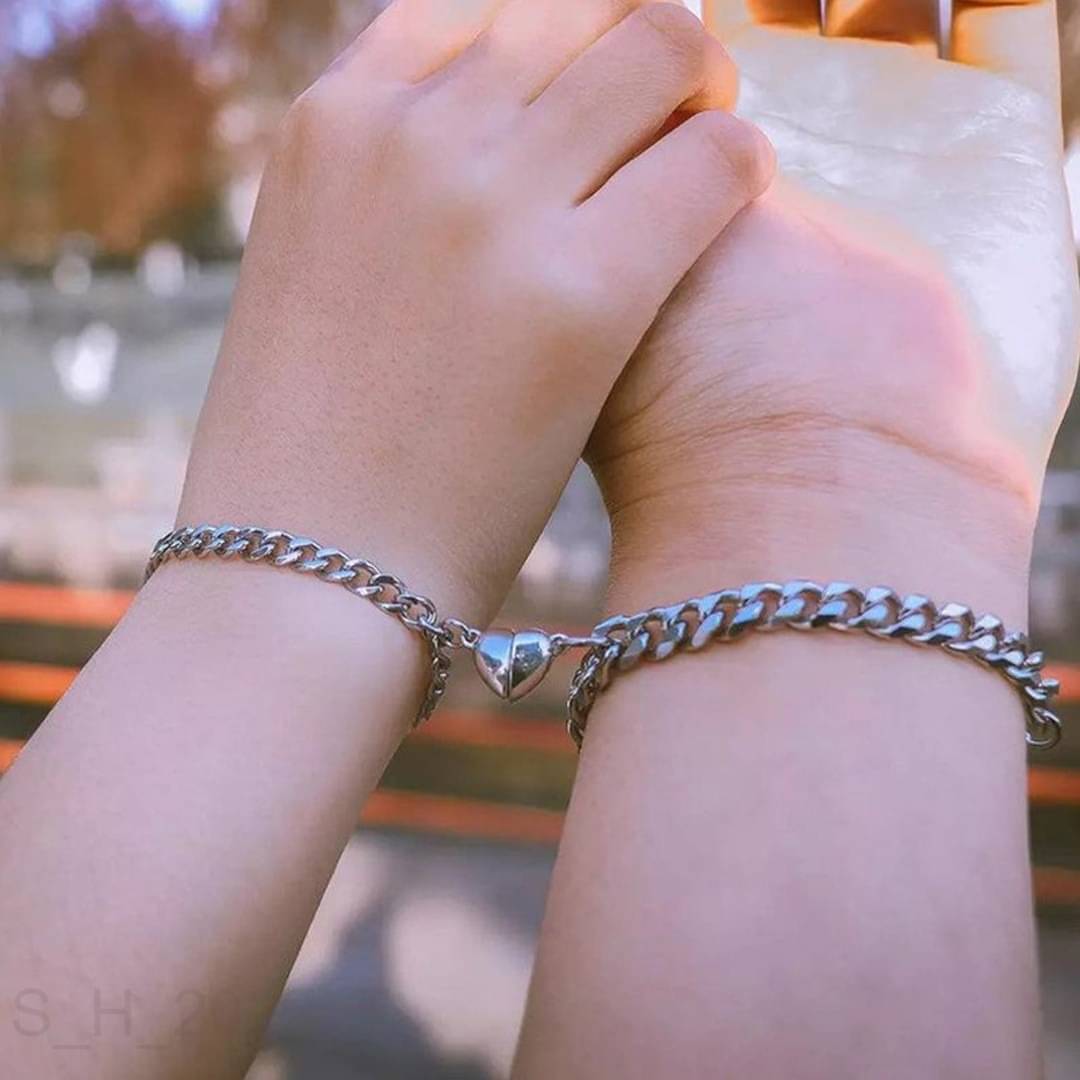     			Samridhi DC Silver Bracelet ( Pack of 2 )