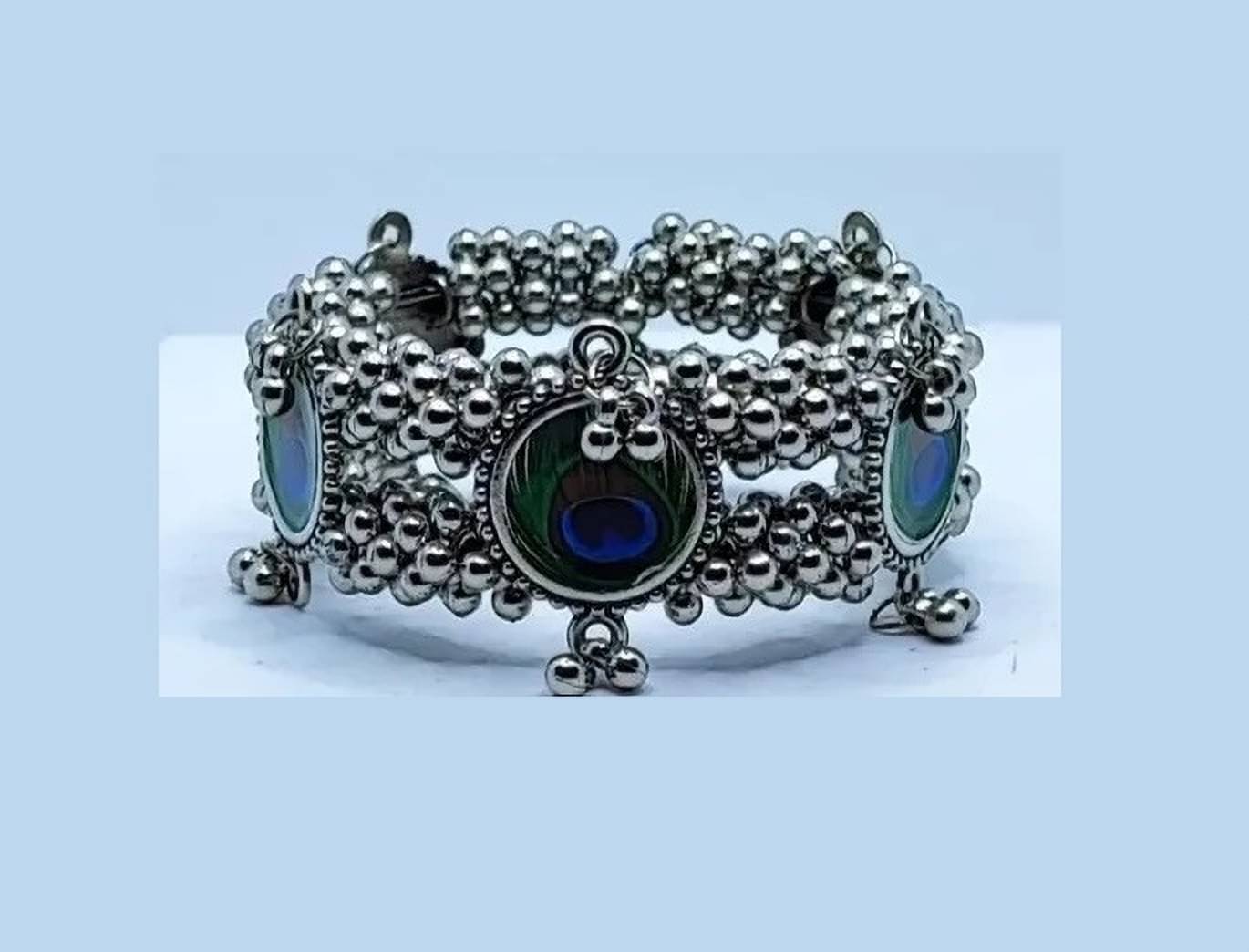 Samridhi DC Silver Cuff ( Pack of 1 ) Samridhi DC Silver Cuff ( Pack of 1 )