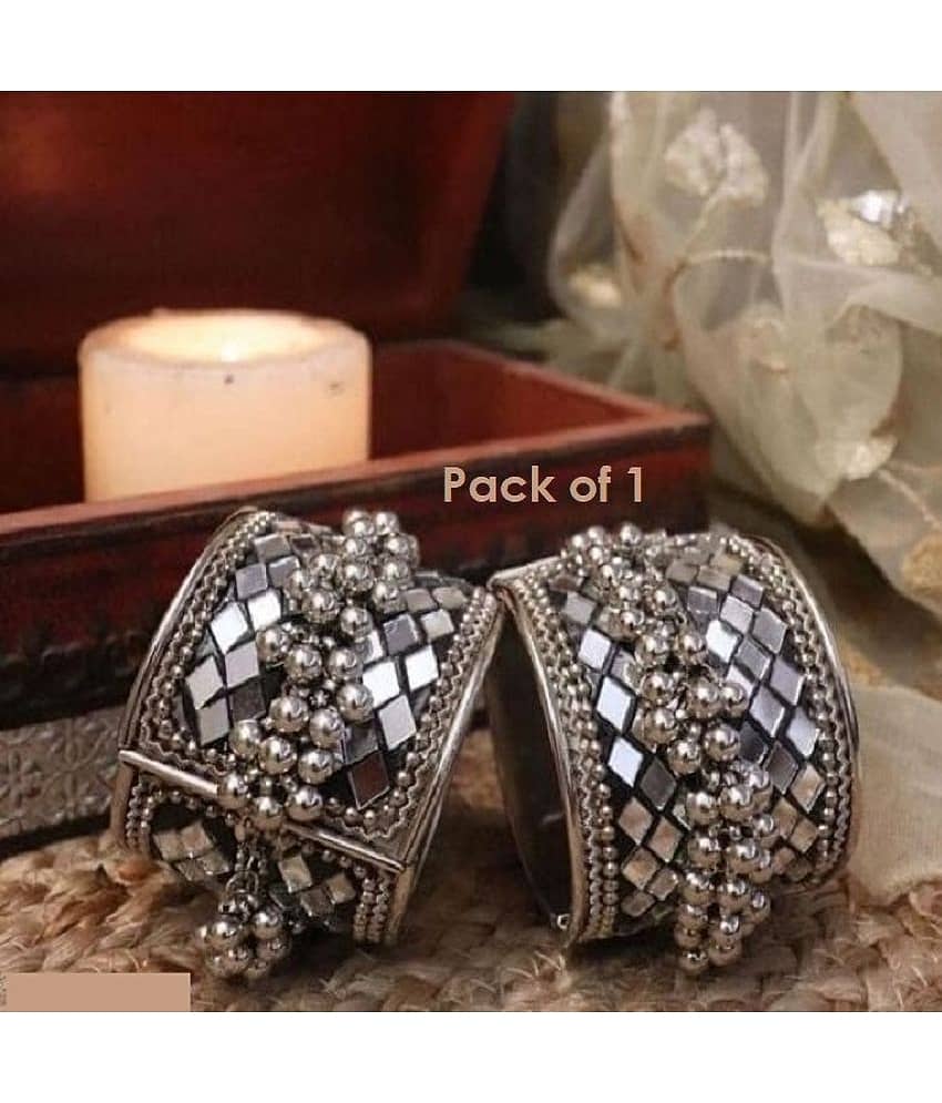 Samridhi DC Silver Cuff ( Pack of 1 ) - Bangles & Bracelets | Buy online on ZillyBuy
