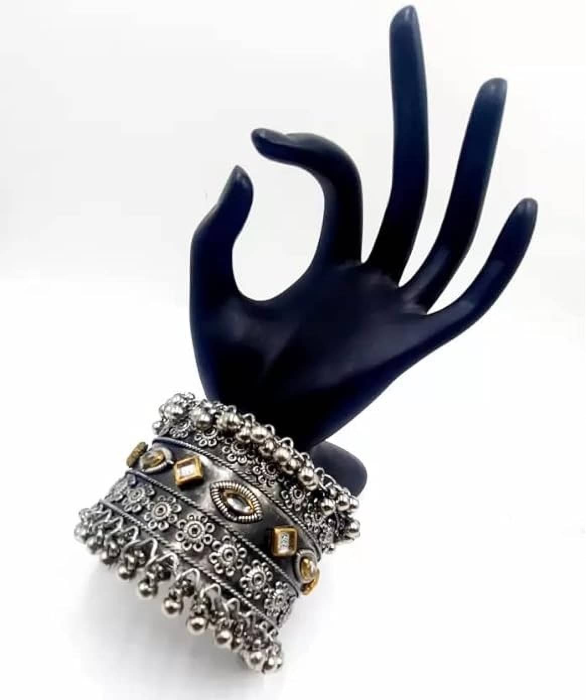 Samridhi DC Silver Cuff ( Pack of 1 ) Samridhi DC Silver Cuff ( Pack of 1 )
