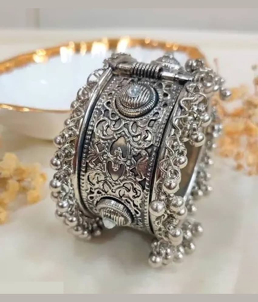 Samridhi DC Silver Cuff ( Pack of 1 ) - Bangles & Bracelets | Buy online on ZillyBuy