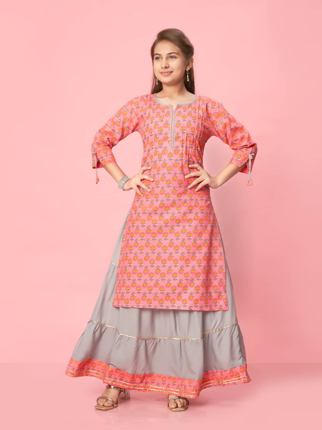 Aarika Girls Cotton Kurta and Sharara Set ( Pack of 1 , Red )