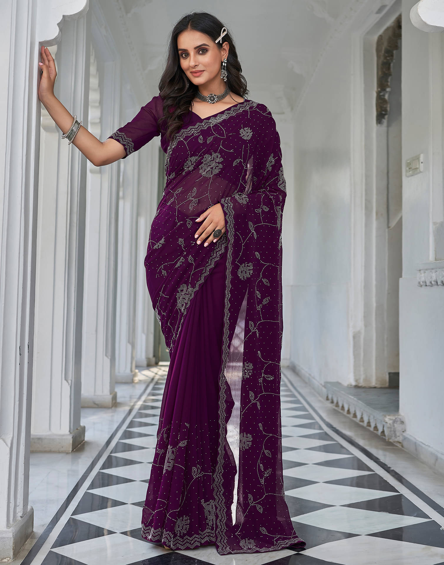     			Satrani Georgette Embellished Saree With Unstitched Blouse Piece ( Purple )