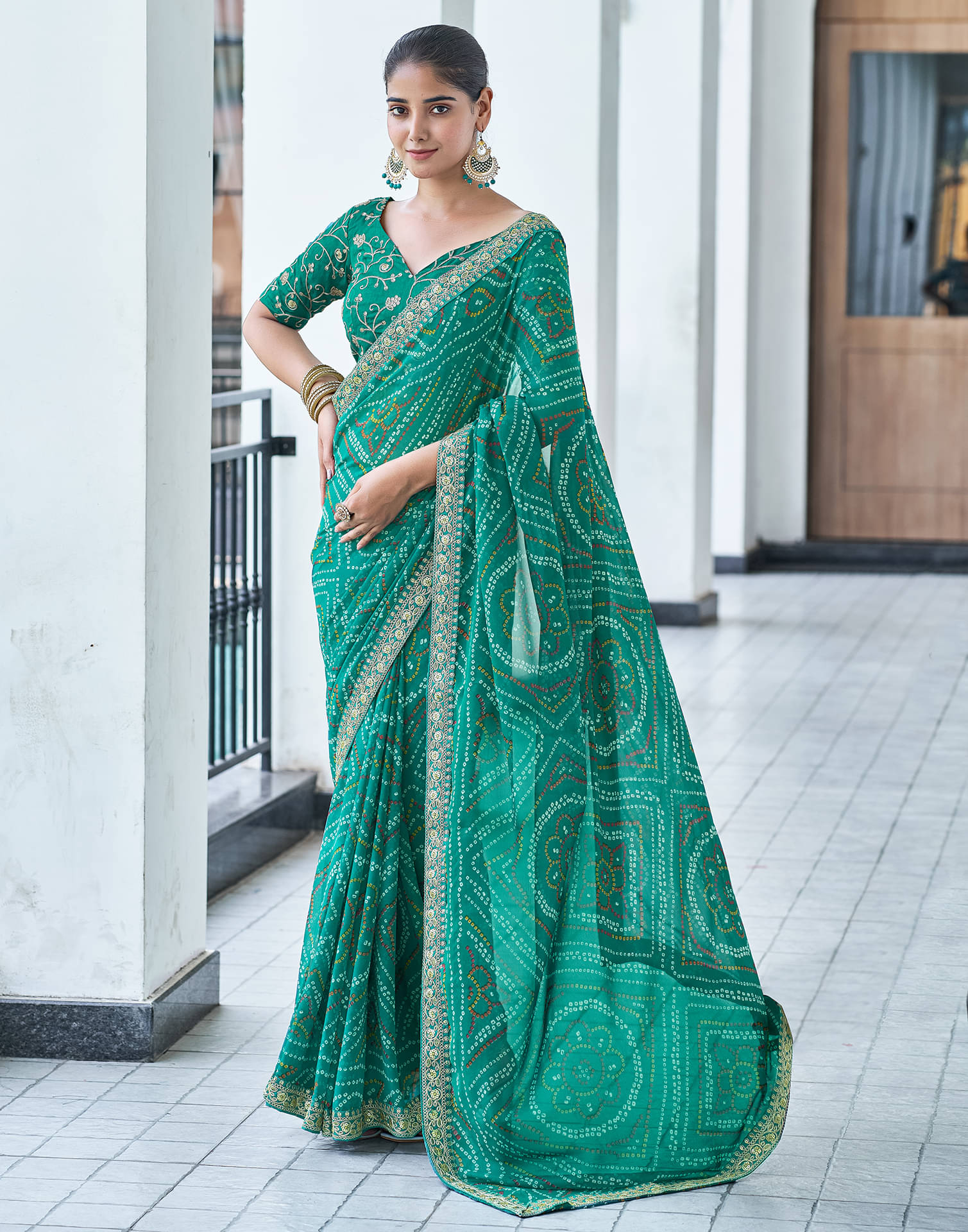     			Satrani Georgette Printed Saree With Unstitched Blouse Piece ( Turquoise )