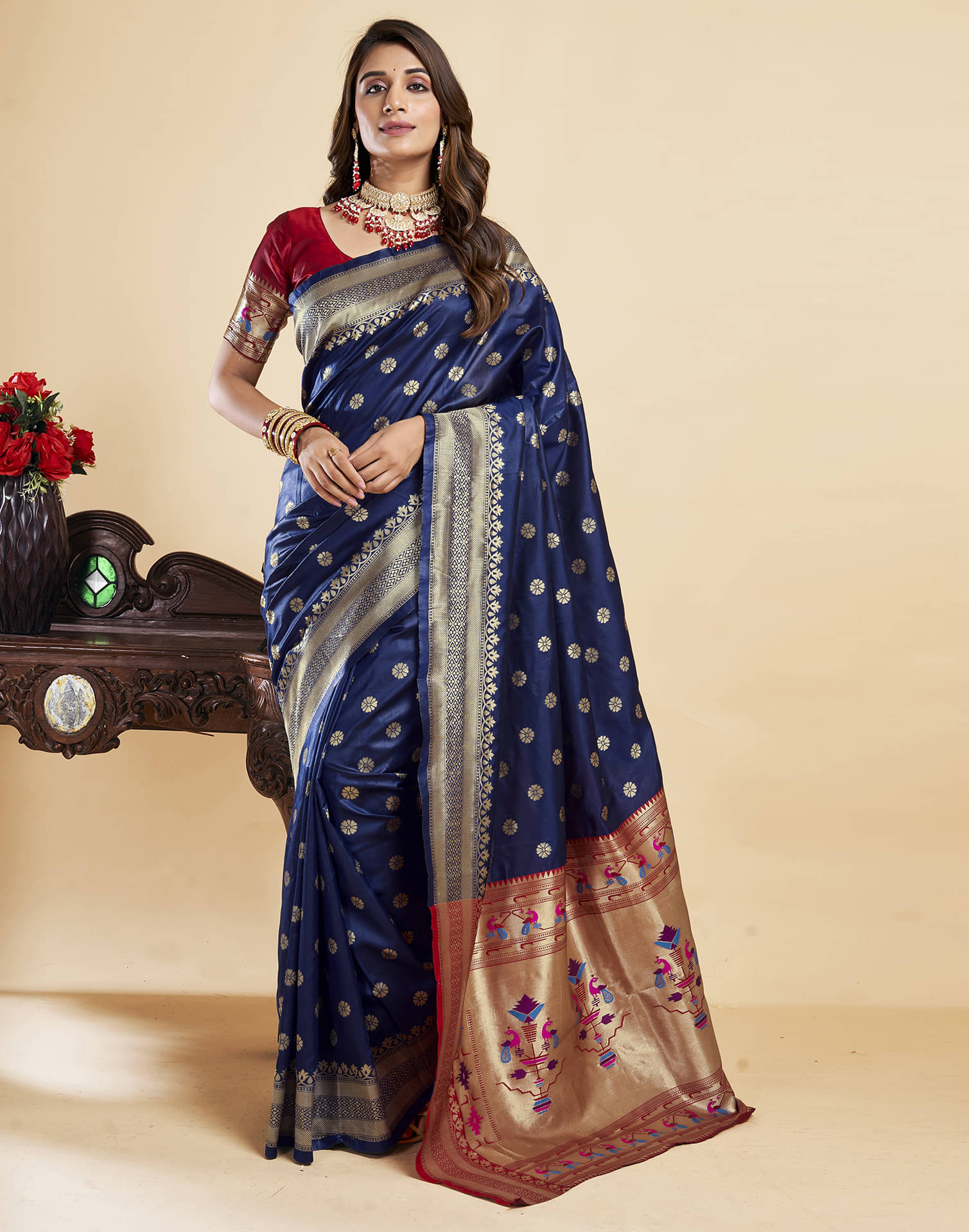     			Satrani Silk Self Design Saree With Unstitched Blouse Piece ( Navy Blue )