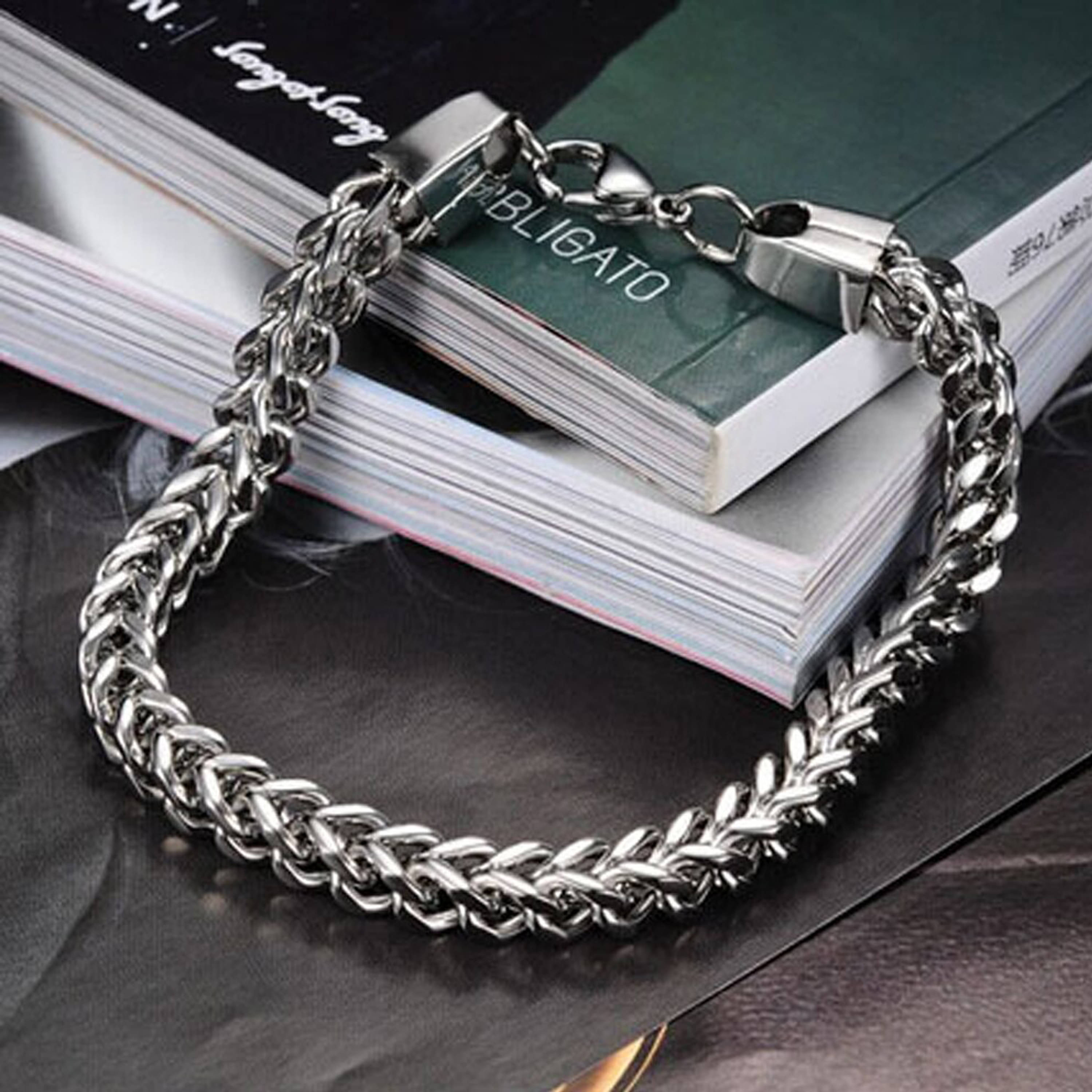     			Thrillz Silver Bracelet ( Pack of 1 )