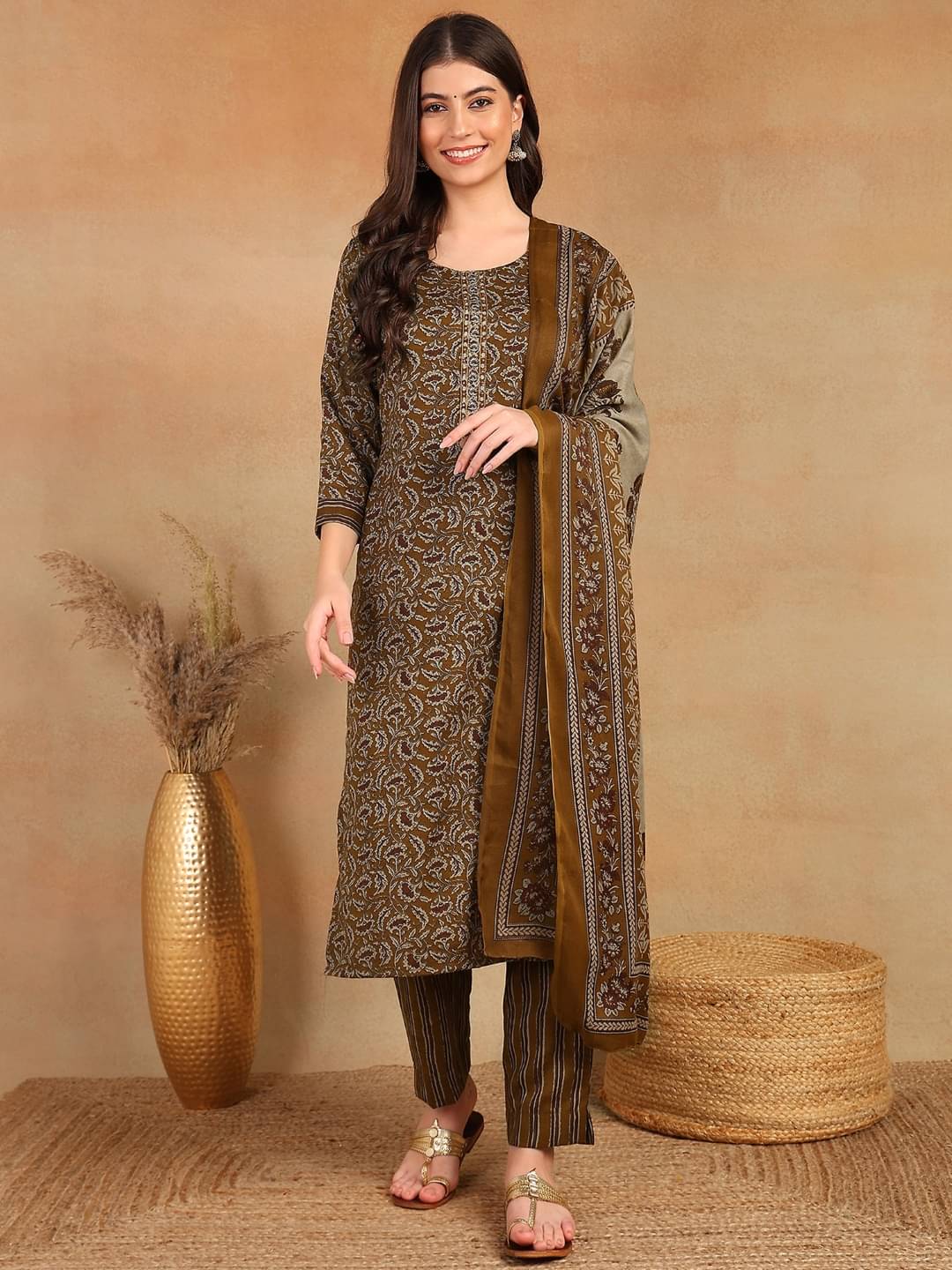     			Vaamsi Rayon Printed Kurti With Pants Women's Stitched Salwar Suit - Brown ( Pack of 1 )