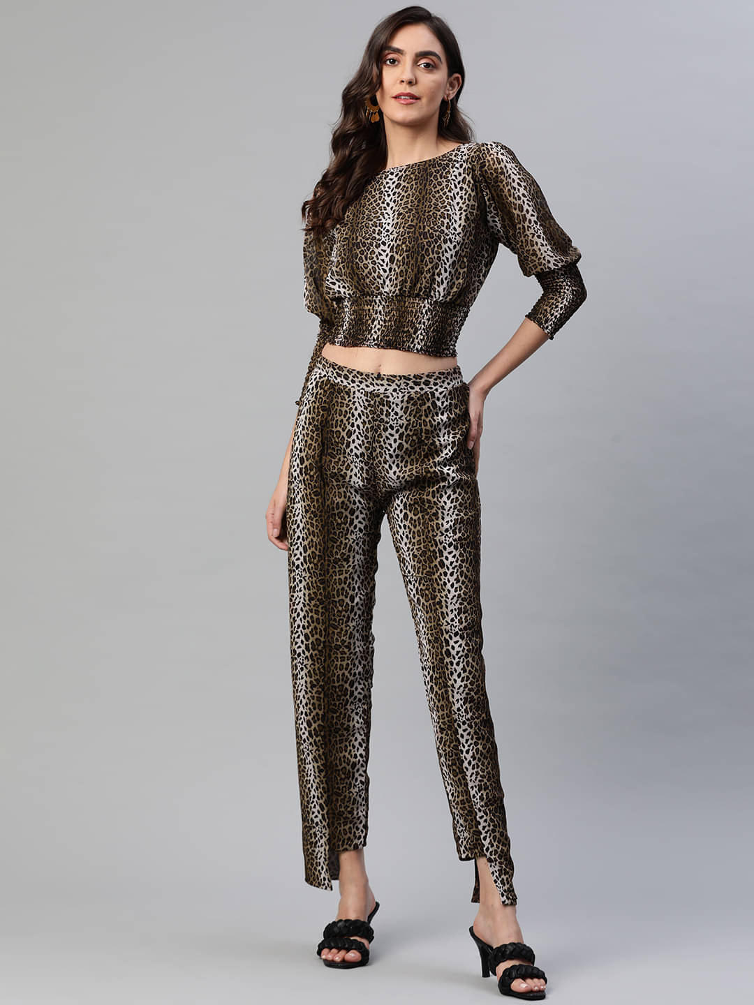     			Aarika Women Printed Top With Trousers Co-Ord Set ( Brown )