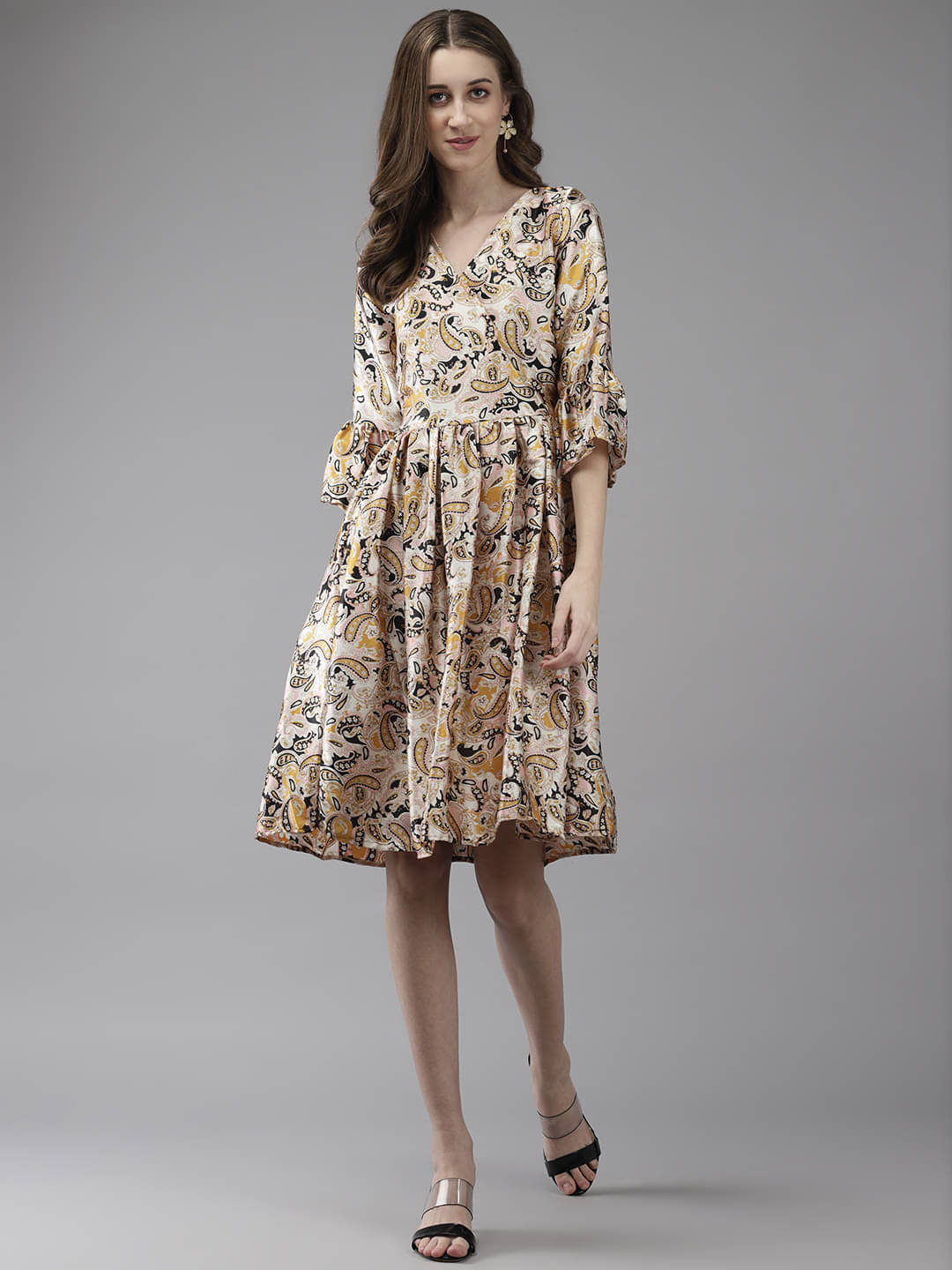 Aarika Women Crepe Printed Fit & Flare Dress ( Multicolor ) Aarika Women Crepe Printed Fit & Flare Dress ( Multicolor )
