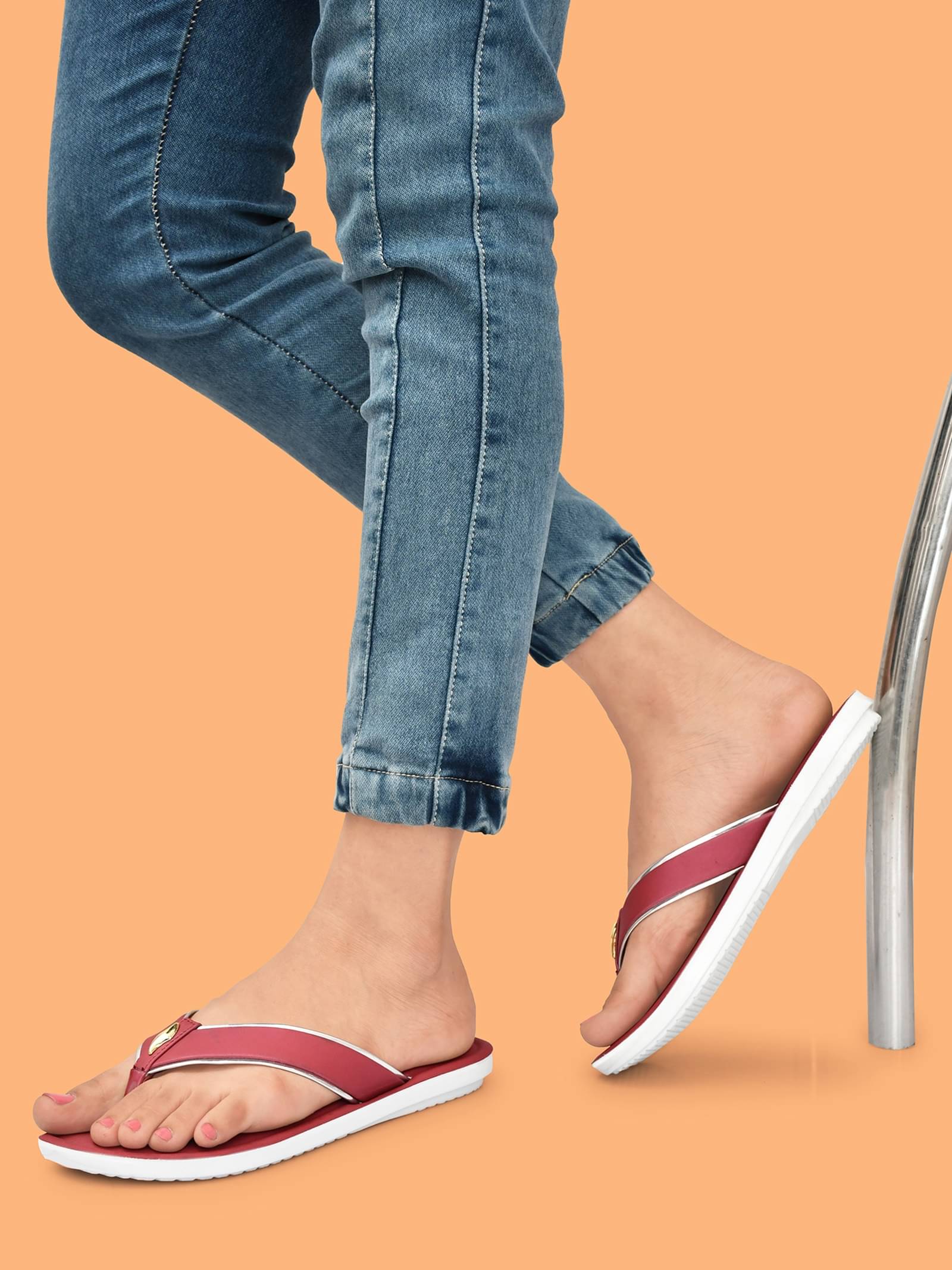    			Deals4you Maroon Women's Slide Flip Flop