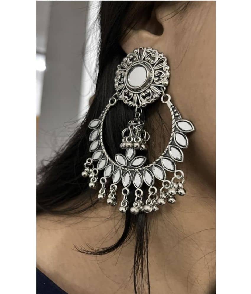 Samridhi DC Silver Chandbalis Earrings ( Pack of 1 ) - Earrings | Buy online on ZillyBuy