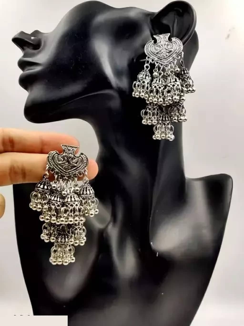 Samridhi DC Silver Jhumki Earrings ( Pack of 1 ) - Earrings | Buy online on ZillyBuy