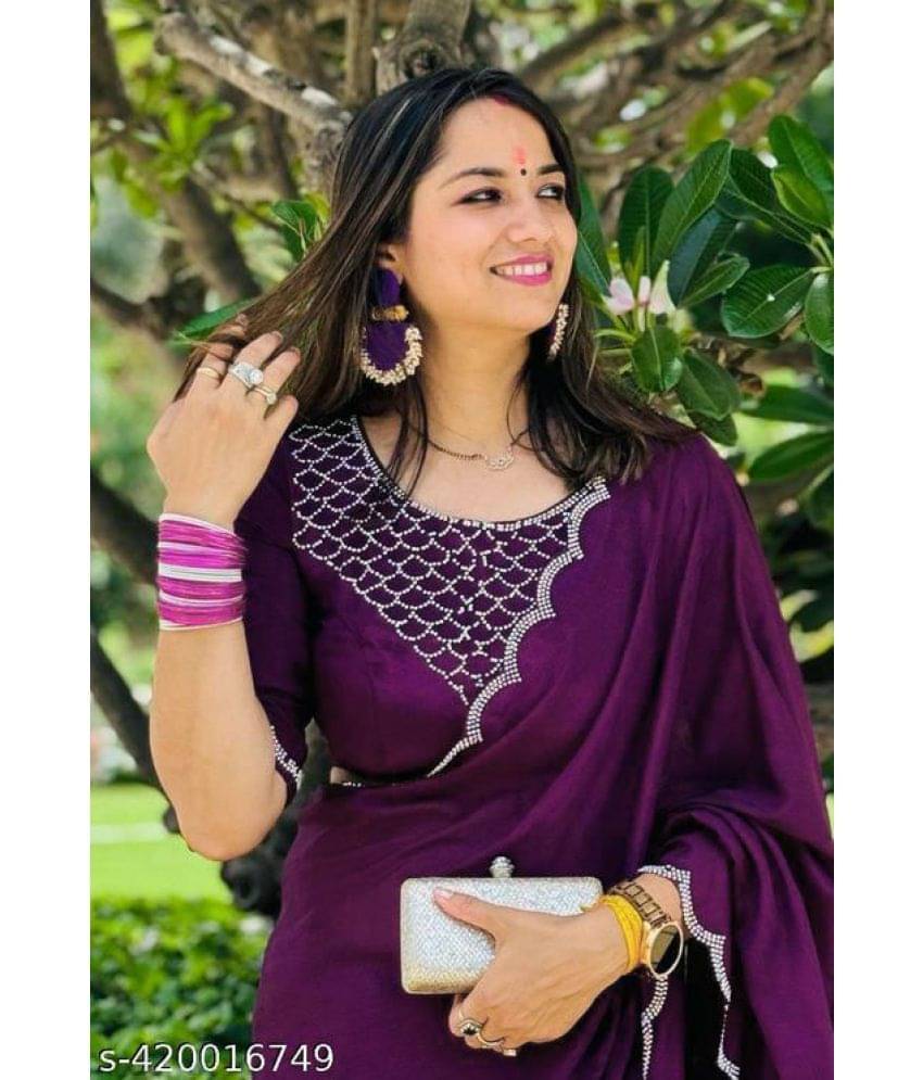 Shivadit ethnic Chiffon Cut Outs Saree With Unstitched Blouse Piece ( Purple ) Shivadit ethnic Chiffon Cut Outs Saree With Unstitched Blouse Piece ( Purple )