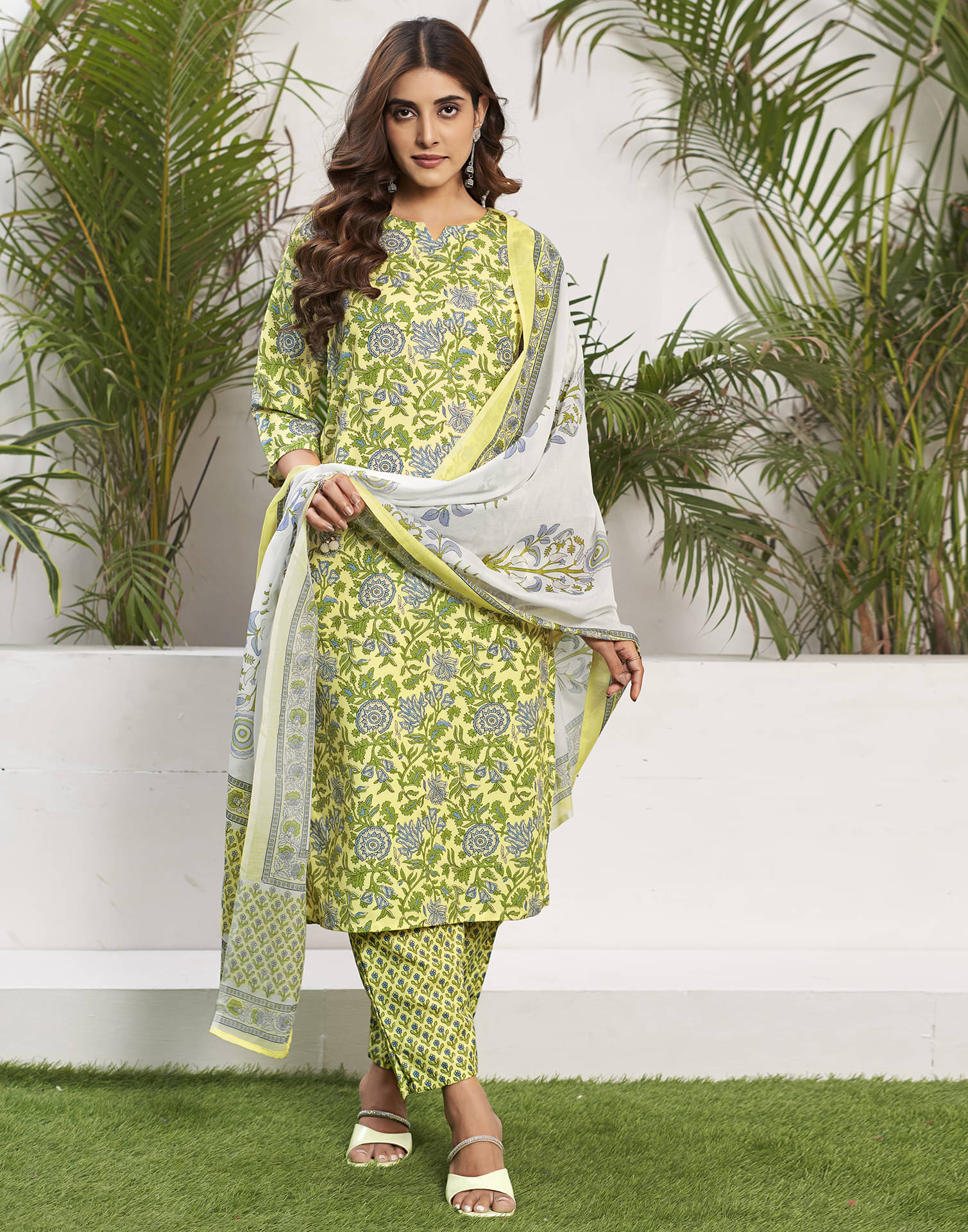     			Skylee Rayon Printed Kurti With Pants Women's Stitched Salwar Suit - Yellow ( Pack of 1 )