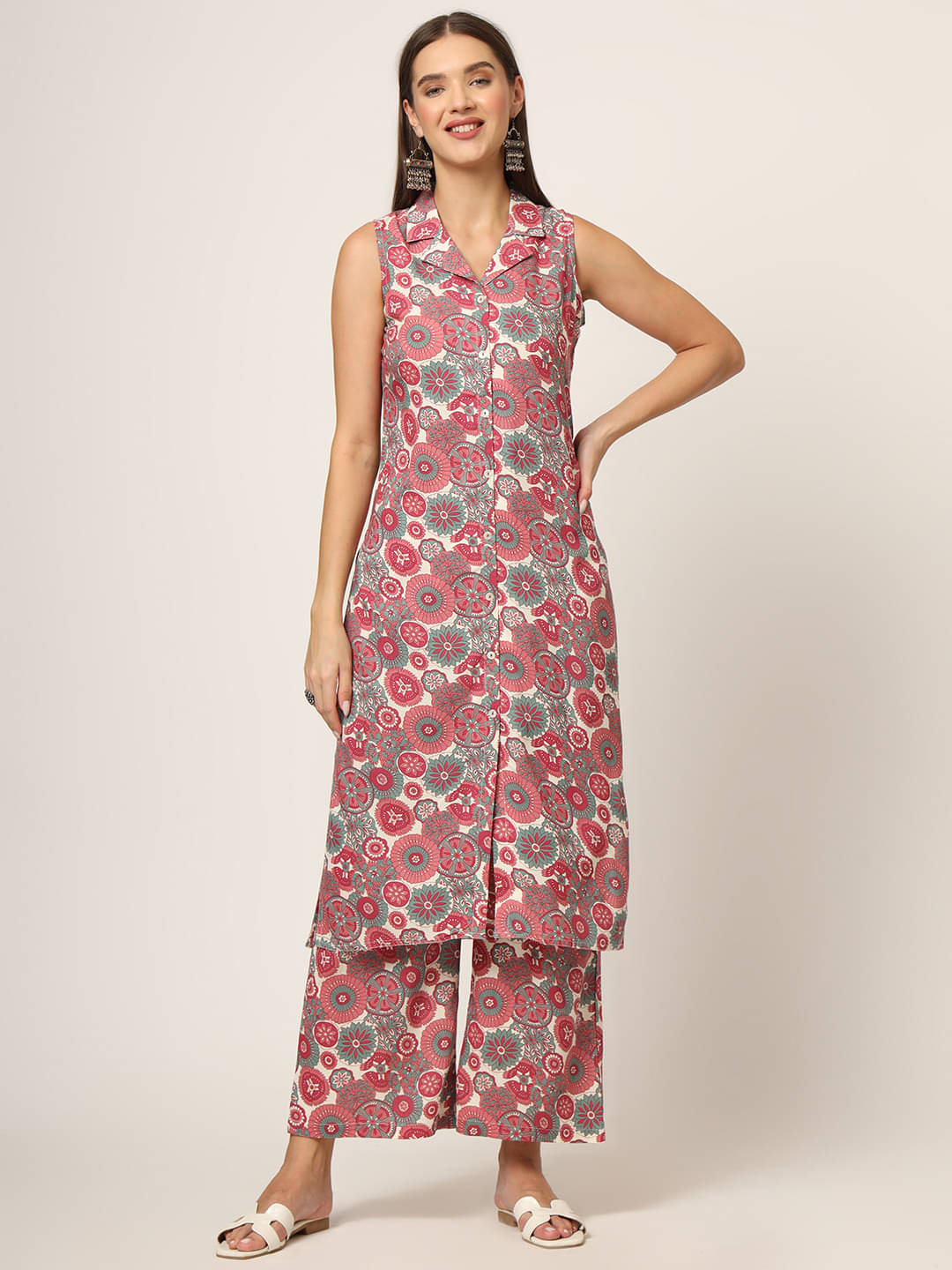 Divena Rayon Printed Kurti With Palazzo Women's Stitched Salwar Suit - Maroon ( Pack of 1 ) Divena Rayon Printed Kurti With Palazzo Women's Stitched Salwar Suit - Maroon ( Pack of 1 )