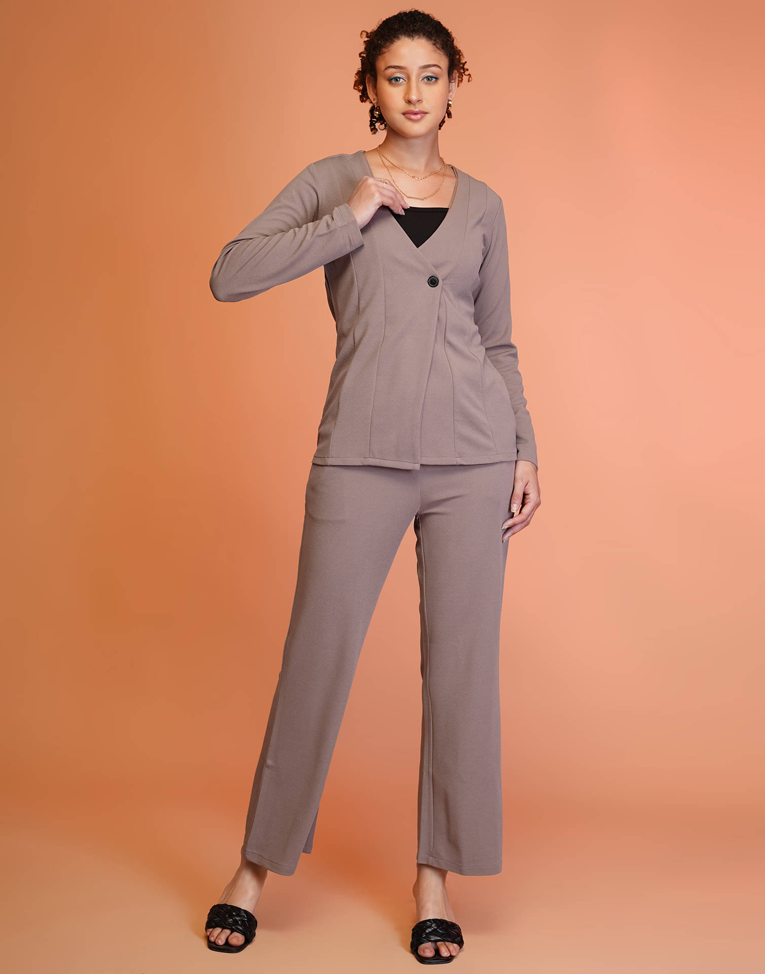 Selvia Women Solid Coat With Trousers Co-Ord Set ( Mauve ) Selvia Women Solid Coat With Trousers Co-Ord Set ( Mauve )