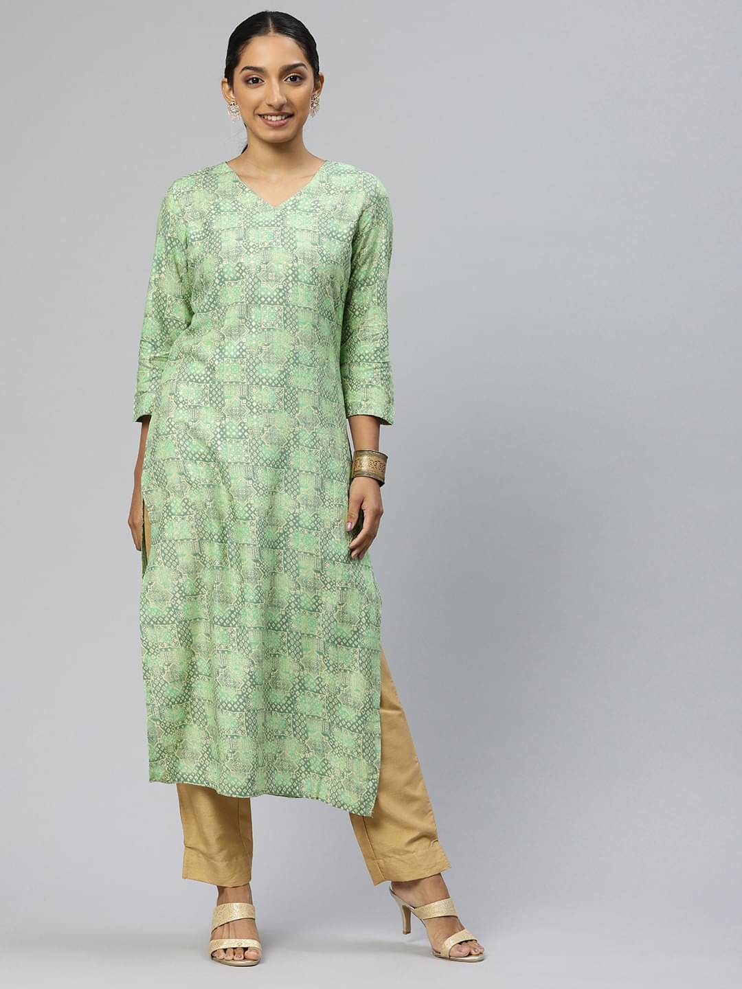 Hritika Cotton Blend Printed Straight Women's Kurti - Teal ( Pack of 1 ) Hritika Cotton Blend Printed Straight Women's Kurti - Teal ( Pack of 1 )