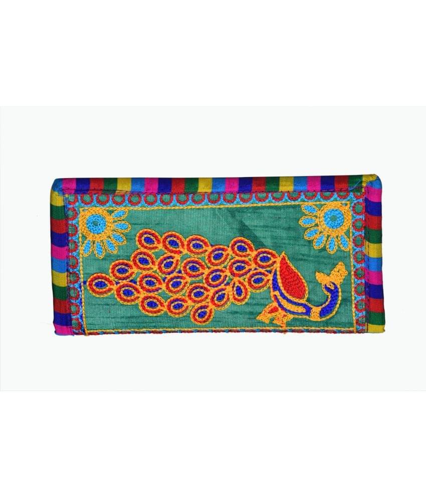     			Sunvika House Green Fabric Handheld