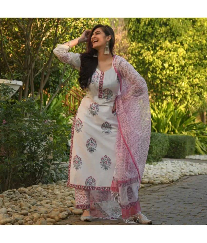 THE FAB FACTORY Cotton Blend Printed Kurti With Pants Women's Stitched Salwar Suit - Pink ( Pack of 1 ) THE FAB FACTORY Cotton Blend Printed Kurti With Pants Women's Stitched Salwar Suit - Pink ( Pack of 1 )