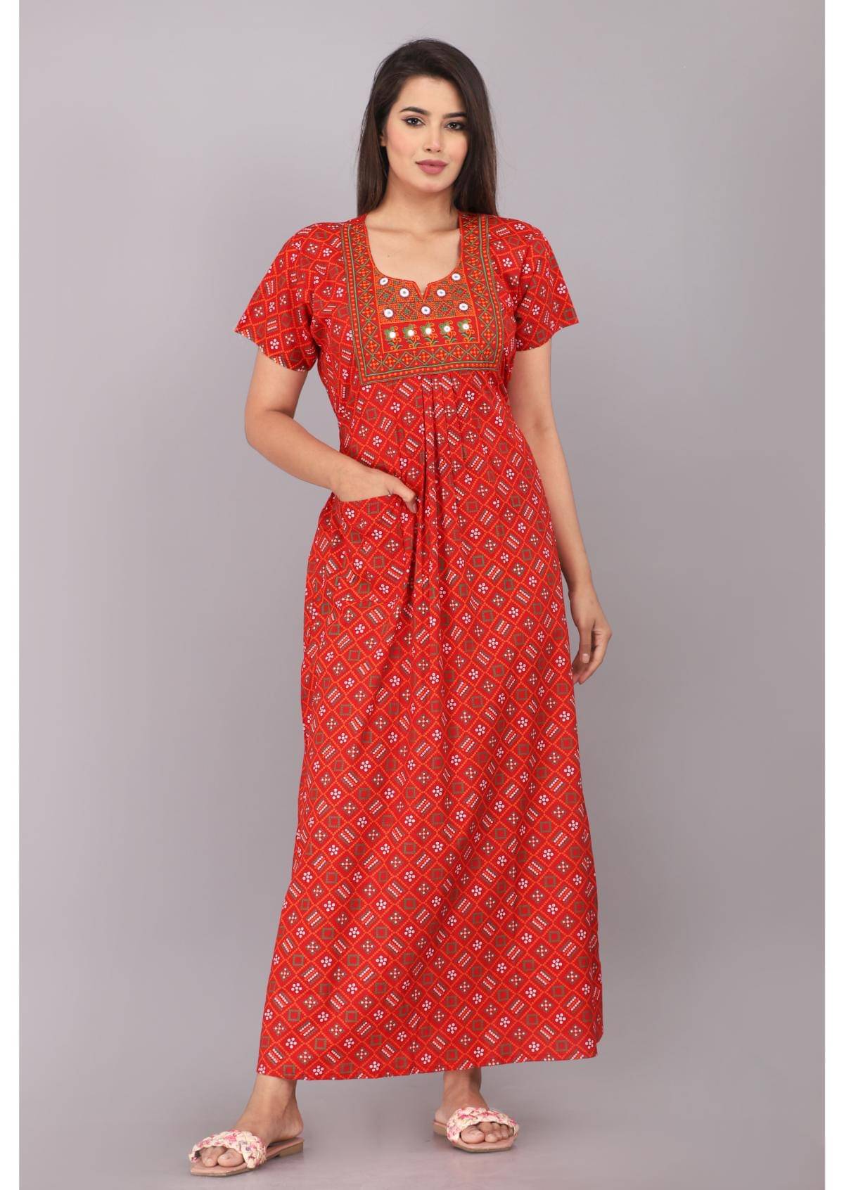 Shri Krishna Fabric Maroon Cotton Women's Nightwear Nighty & Night Gowns ( Pack of 1 ) Shri Krishna Fabric Maroon Cotton Women's Nightwear Nighty & Night Gowns ( Pack of 1 )