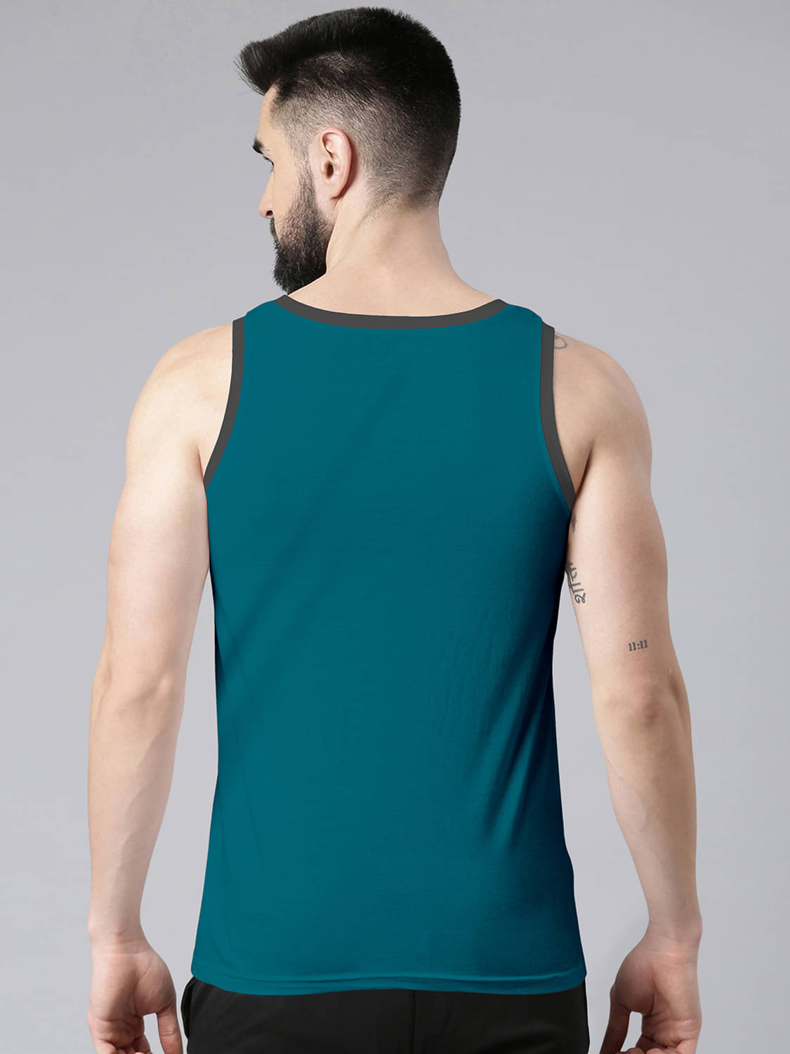happy khajana Polyester Regular Fit Solid Sleeveless Men's T-Shirt - Teal ( Pack of 1 ) happy khajana Polyester Regular Fit Solid Sleeveless Men's T-Shirt - Teal ( Pack of 1 )